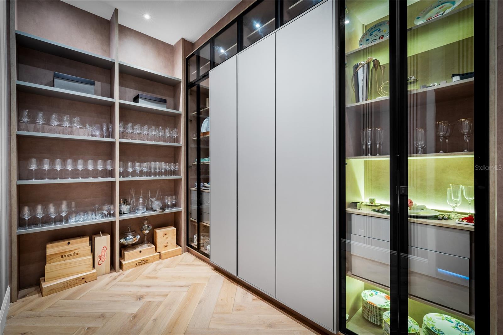 KEENES POINTE UNIT 03 46/104 - Residential