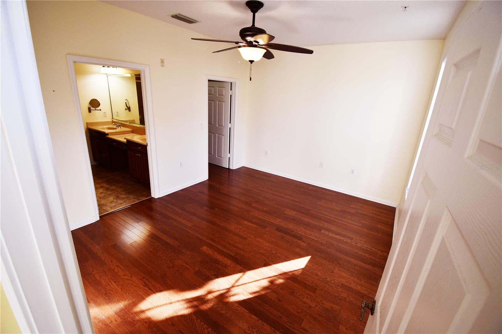BALDWIN PARK 05 - Residential Lease