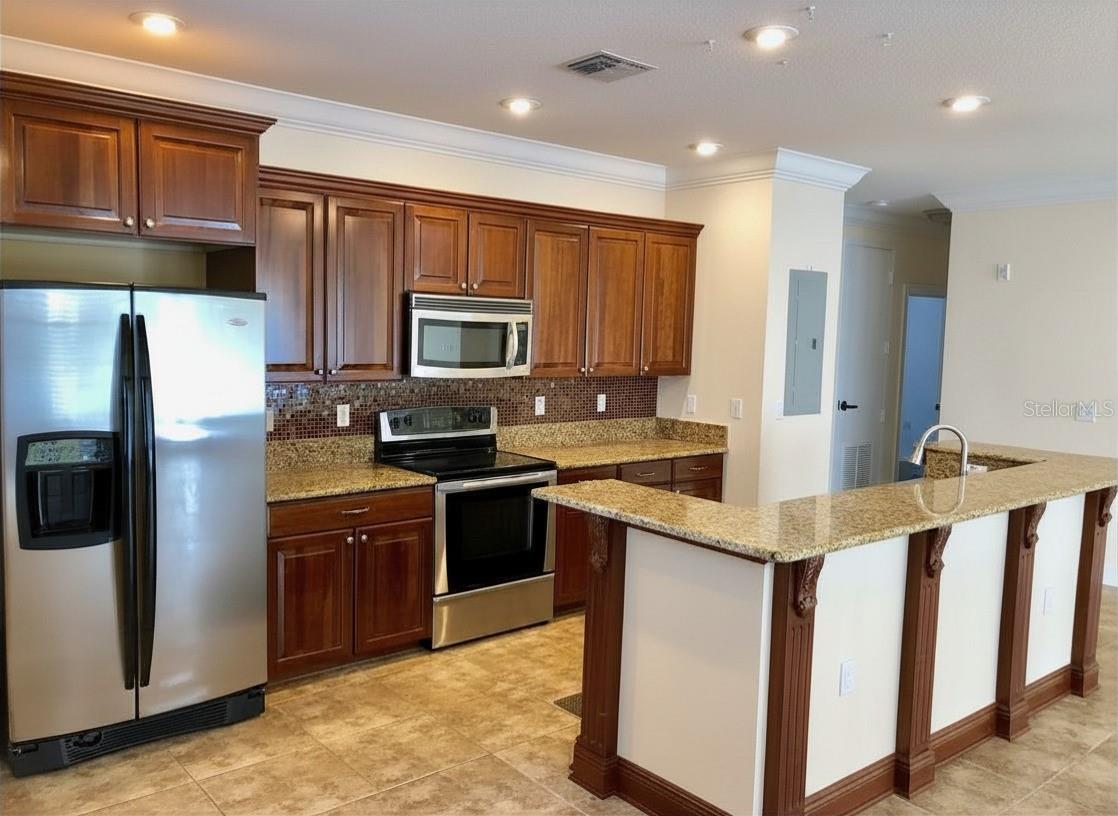 BALDWIN PARK 05 - Residential Lease