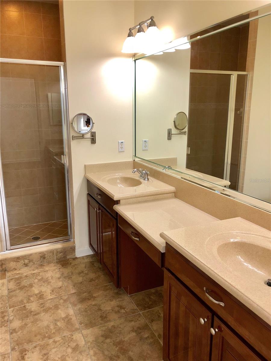 BALDWIN PARK 05 - Residential Lease