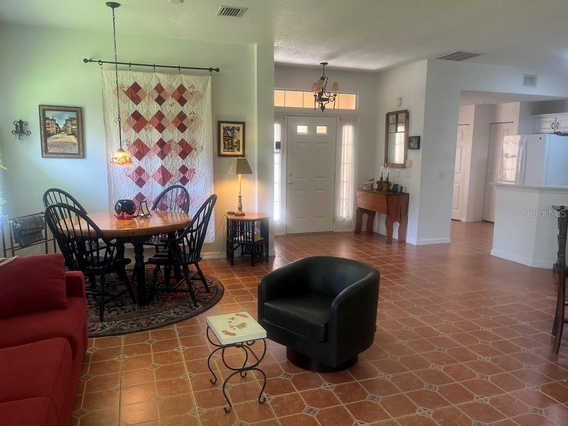 SAVANNAH SQUARE SUB - Residential