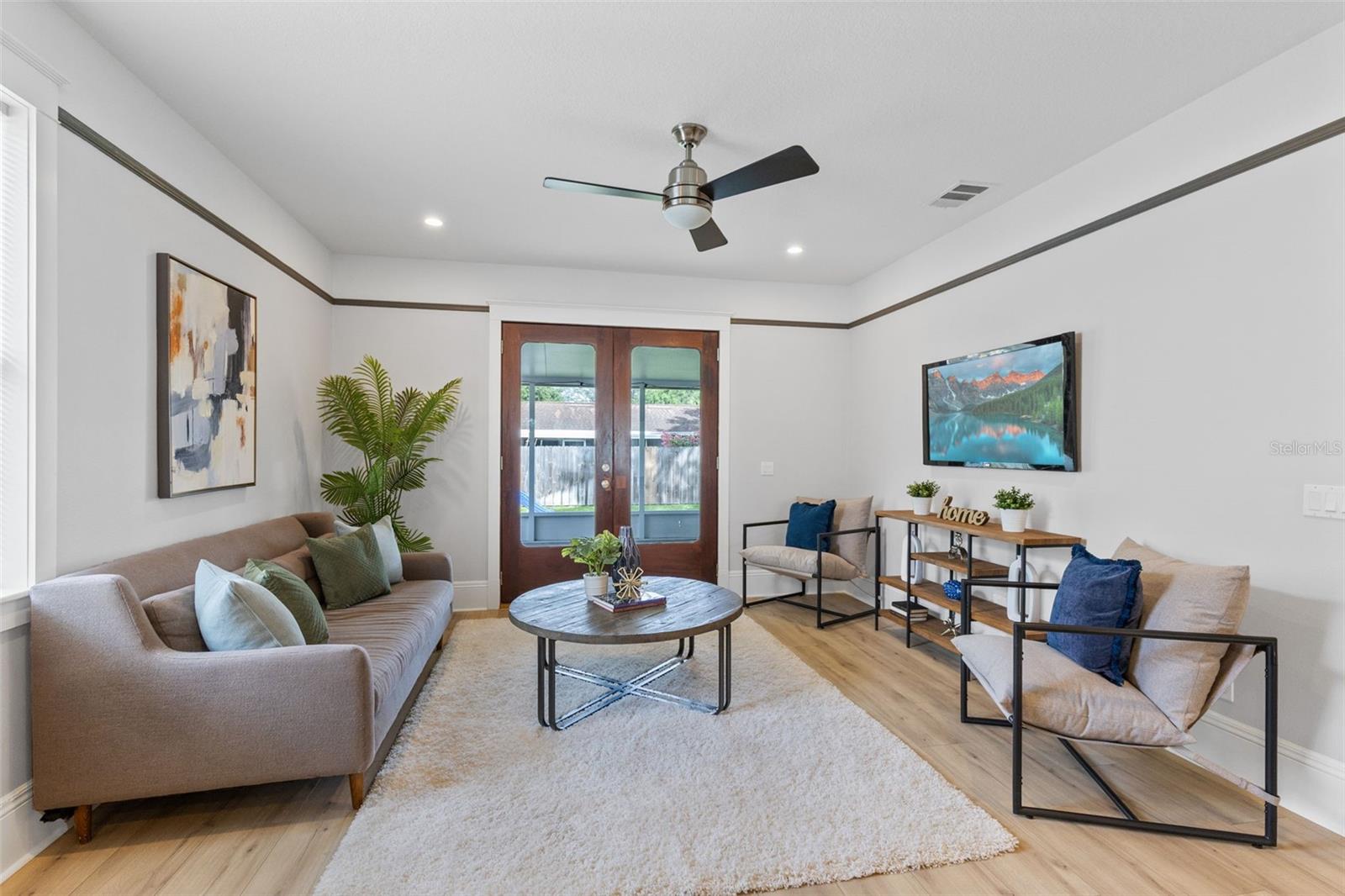 SUBURBAN HOMES - Residential