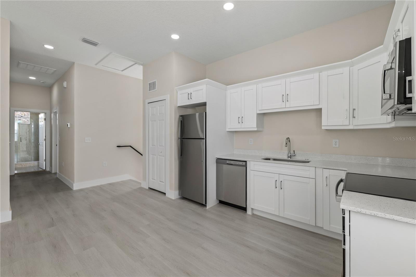 UNPLATTED - Residential Lease