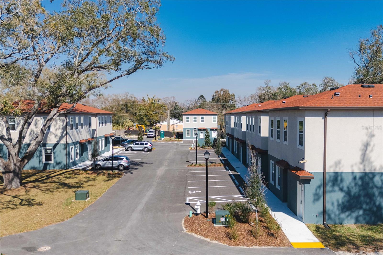 UNPLATTED - Residential Lease