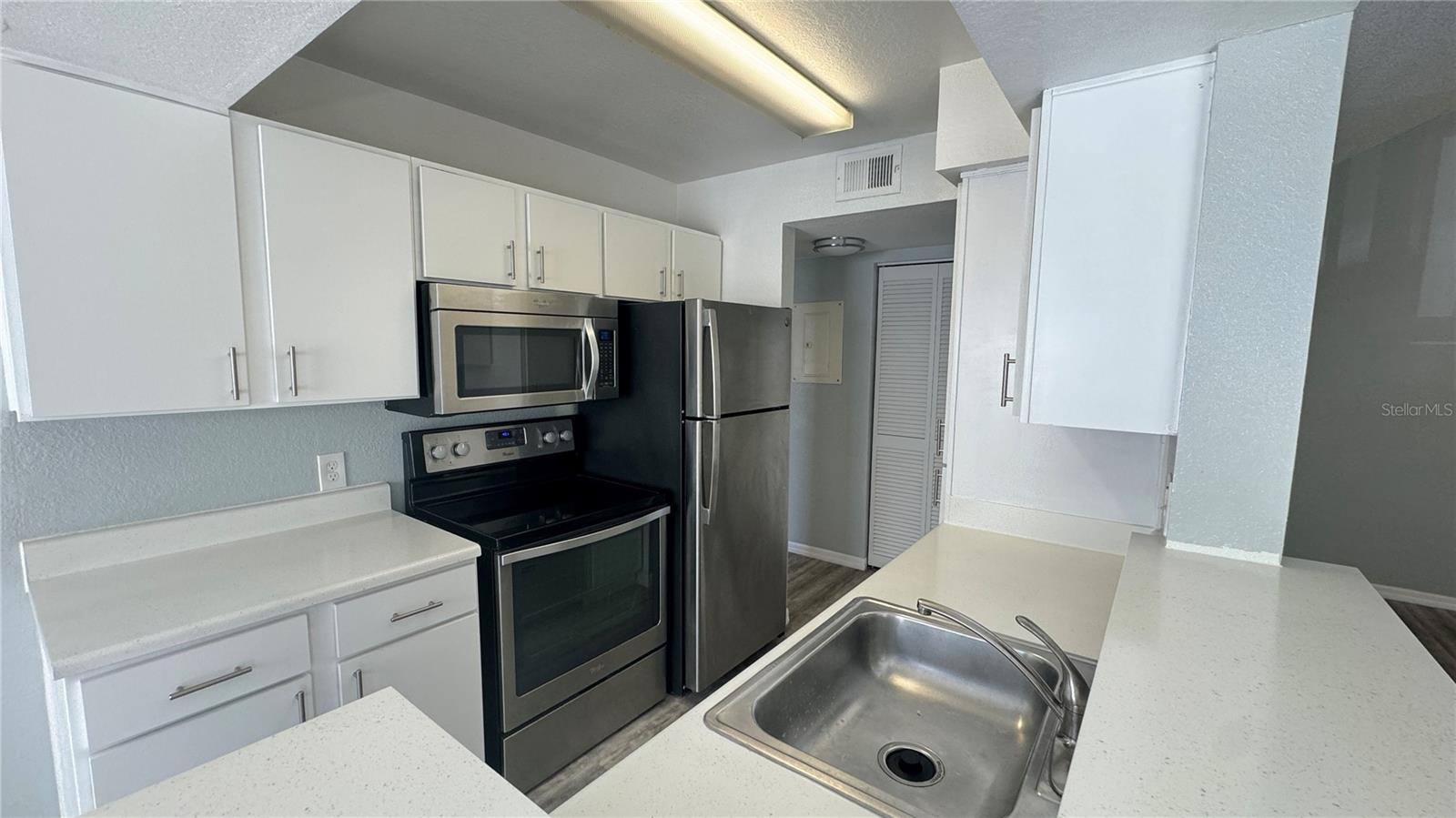 TRADEWINDS - Residential Lease