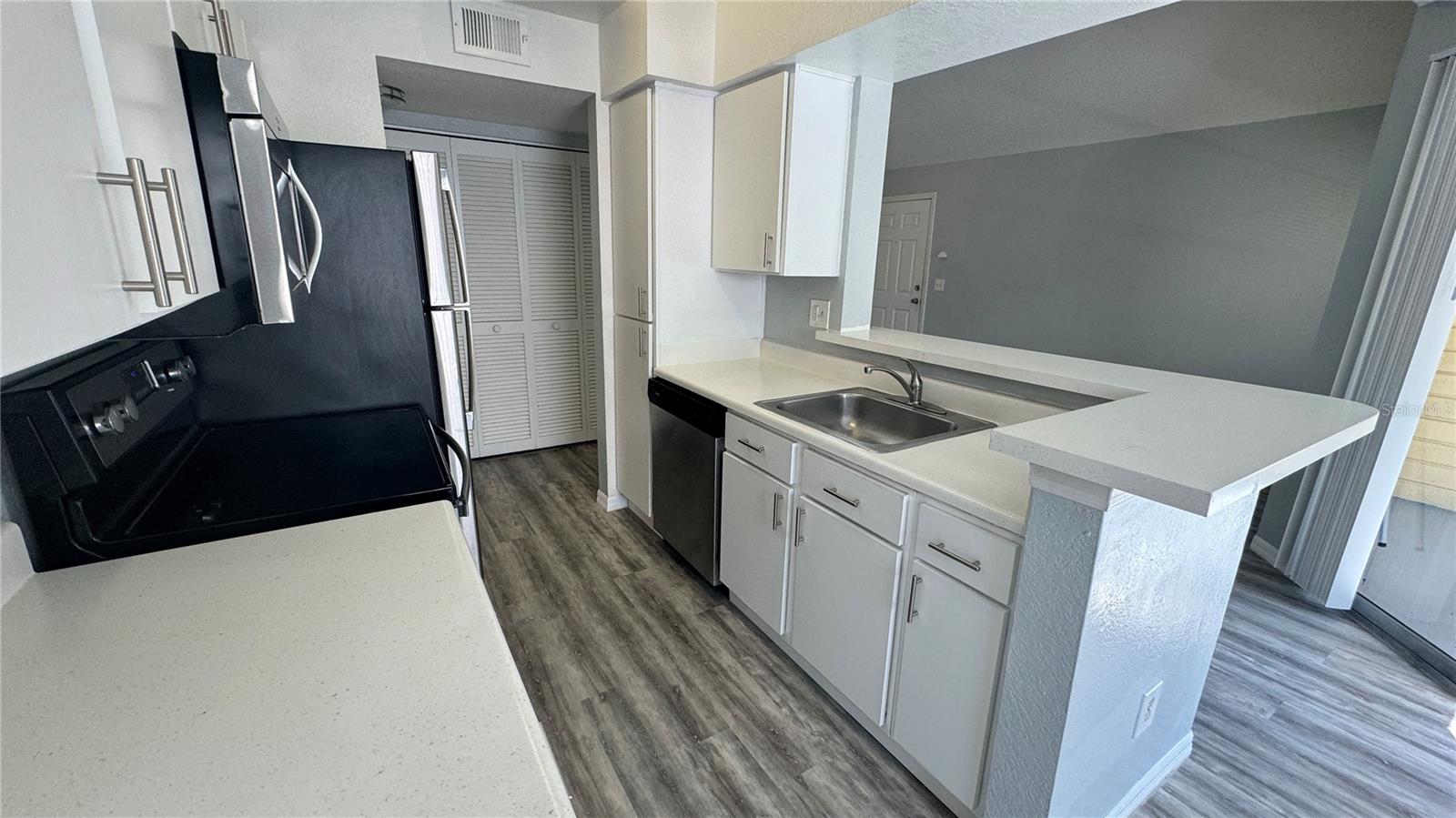 TRADEWINDS - Residential Lease