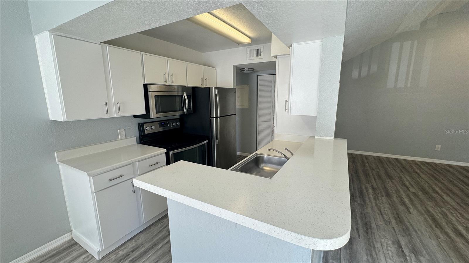 TRADEWINDS - Residential Lease