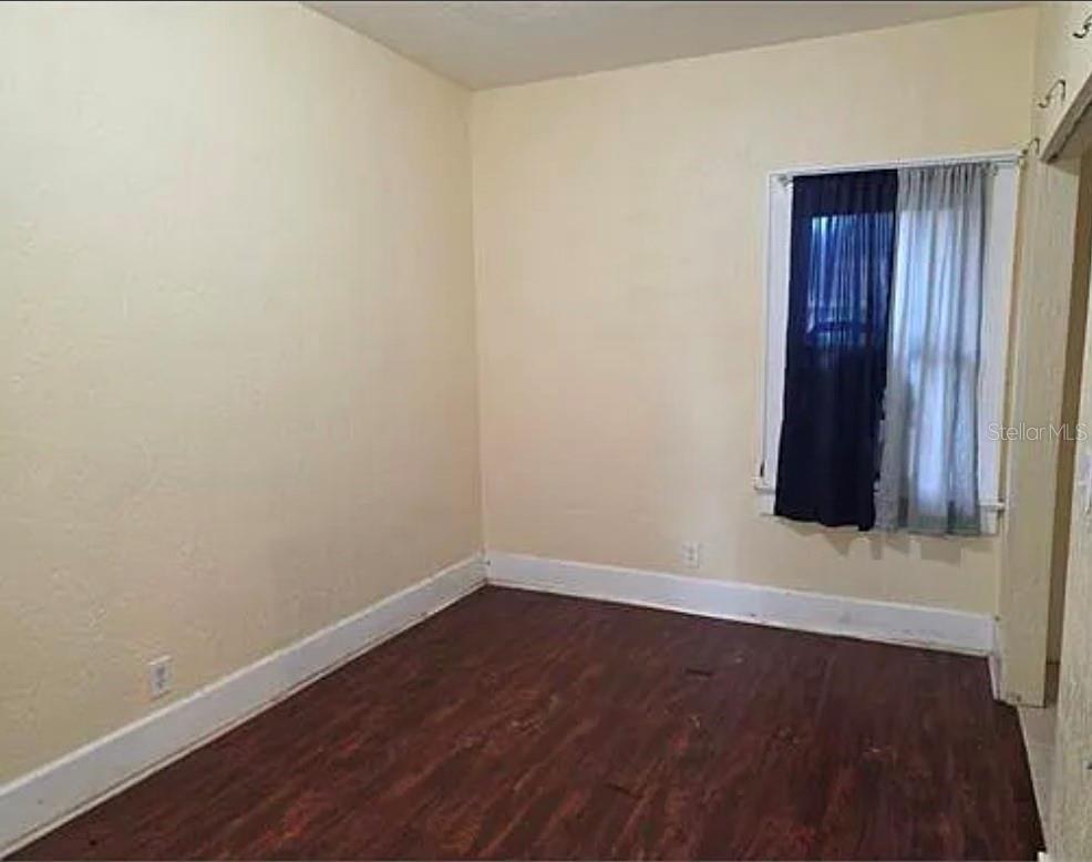 PHOENIX PARK REP - Residential Lease