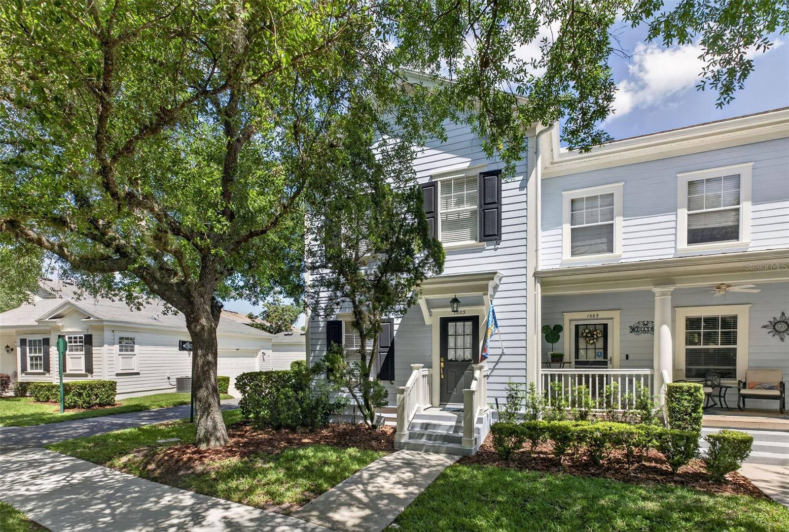 CELEBRATION ROSEVILLE CORNER - Residential