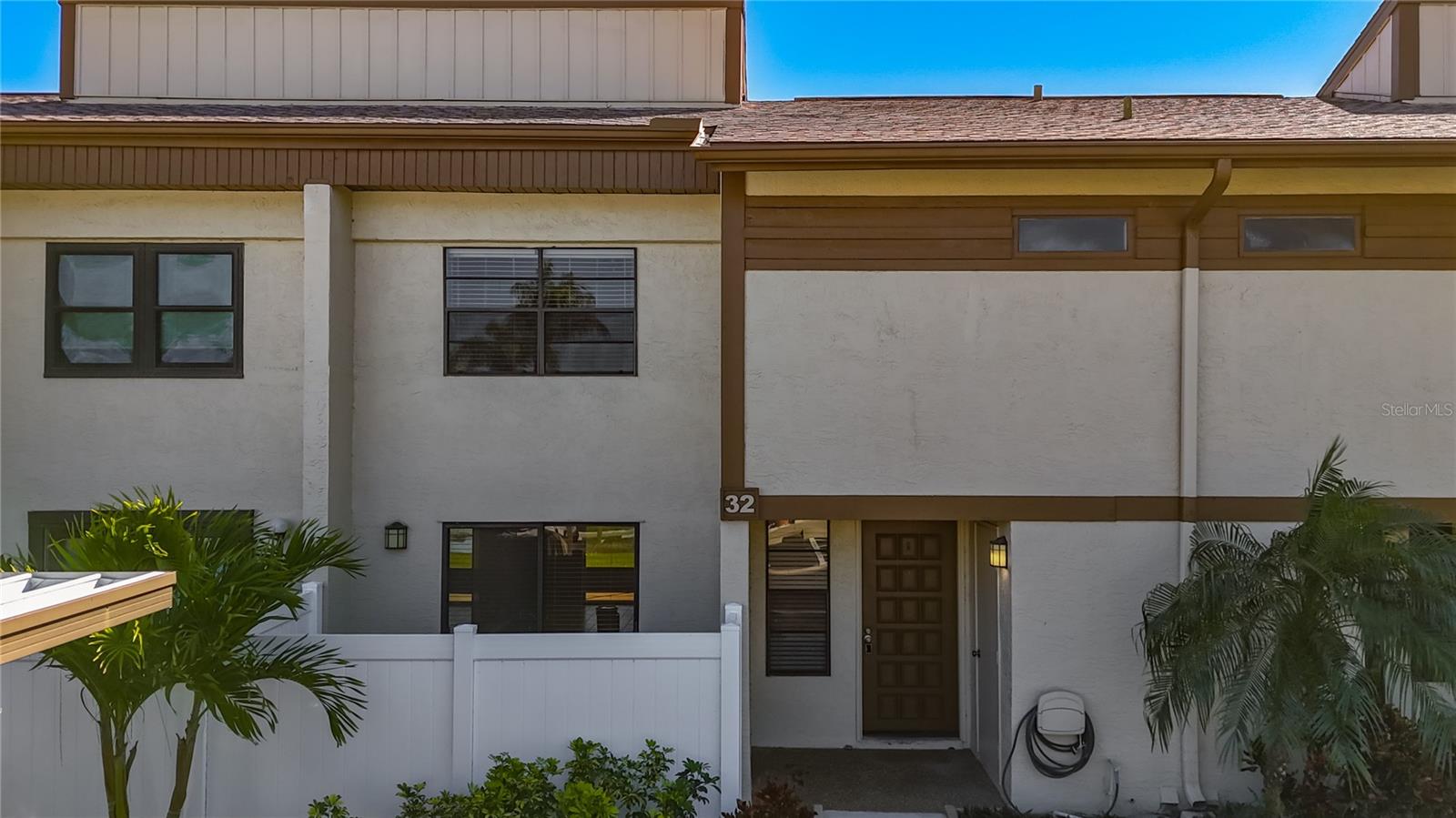 TOWNHOMES OF LAKE SEMINOLE - Residential