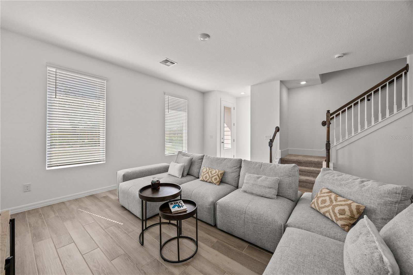 WESLYN PARK PH 2 - Residential Lease