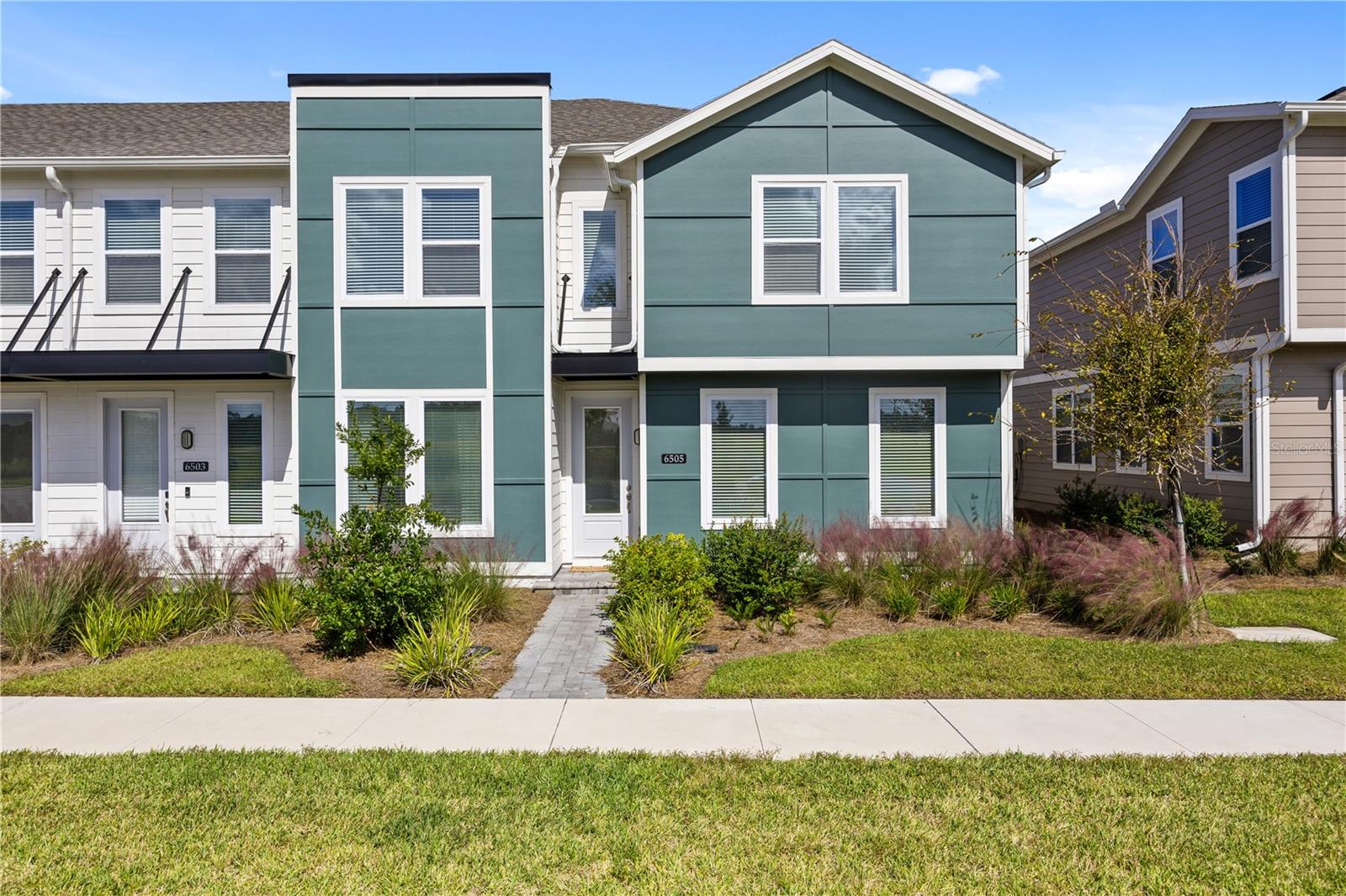 Beautiful 3 bed, 2 bathroom townhome for rent to anyone interested.