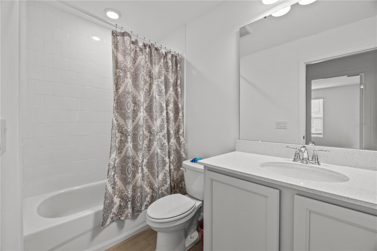 WESLYN PARK PH 2 - Residential Lease