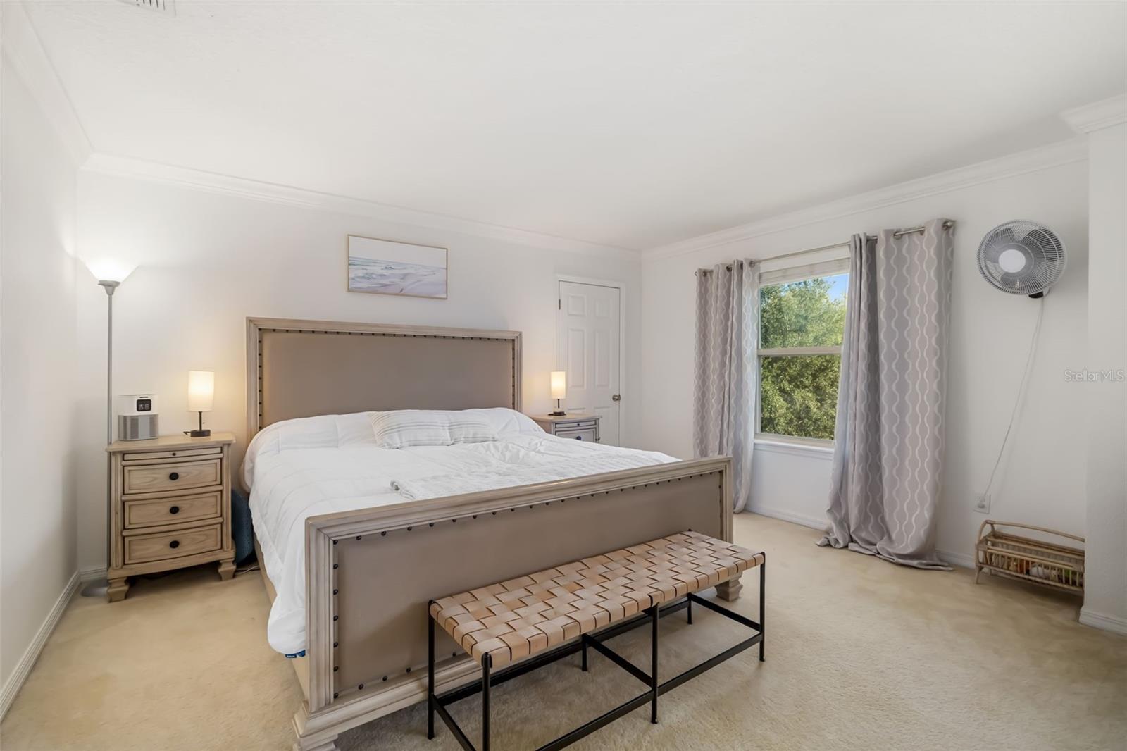 RAVEN CREST - Residential