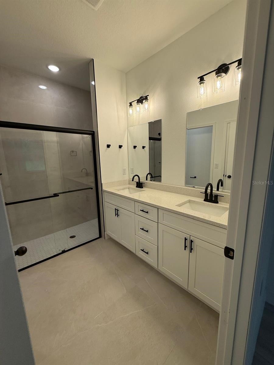CITRUS SPGS UNIT 03 - Residential