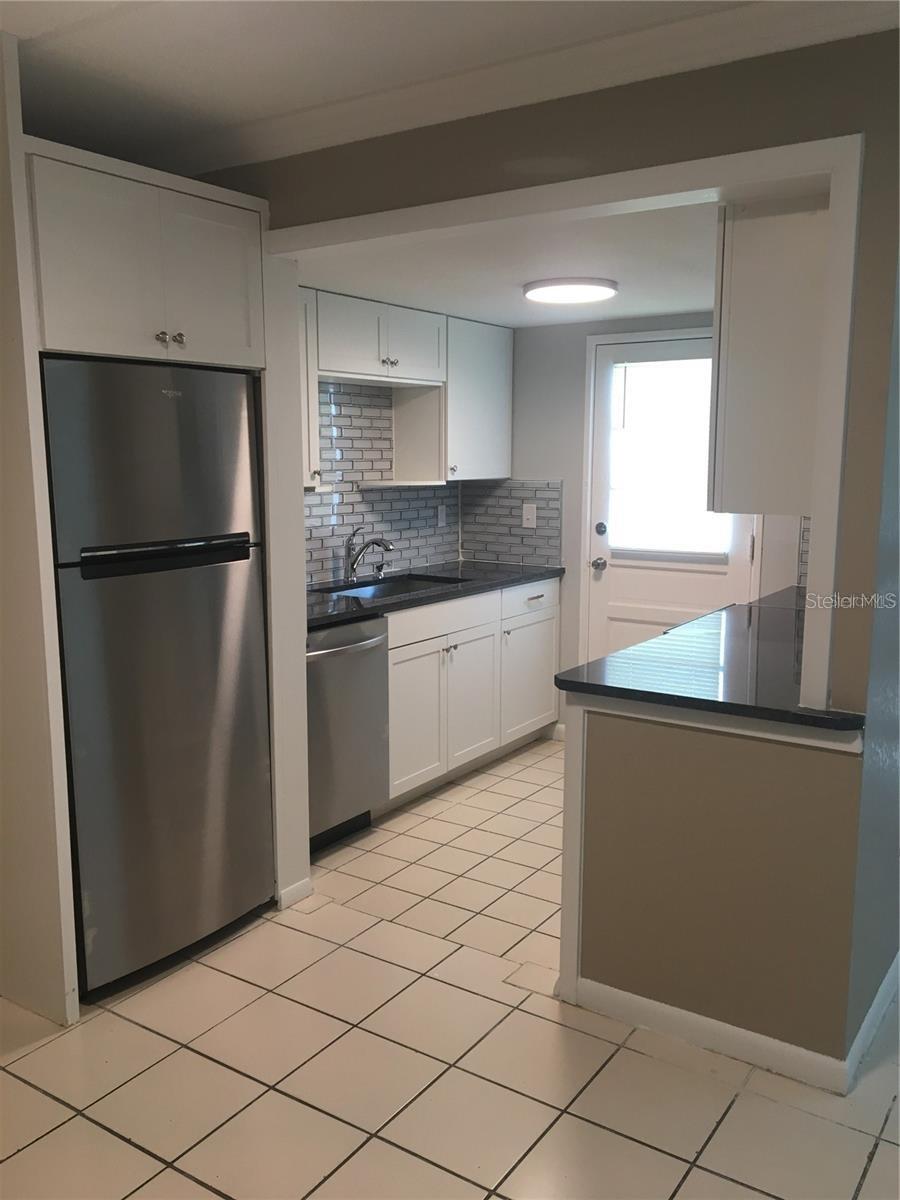 WASHINGTON SQUARE AT CLEARWATER CONDO - Residential