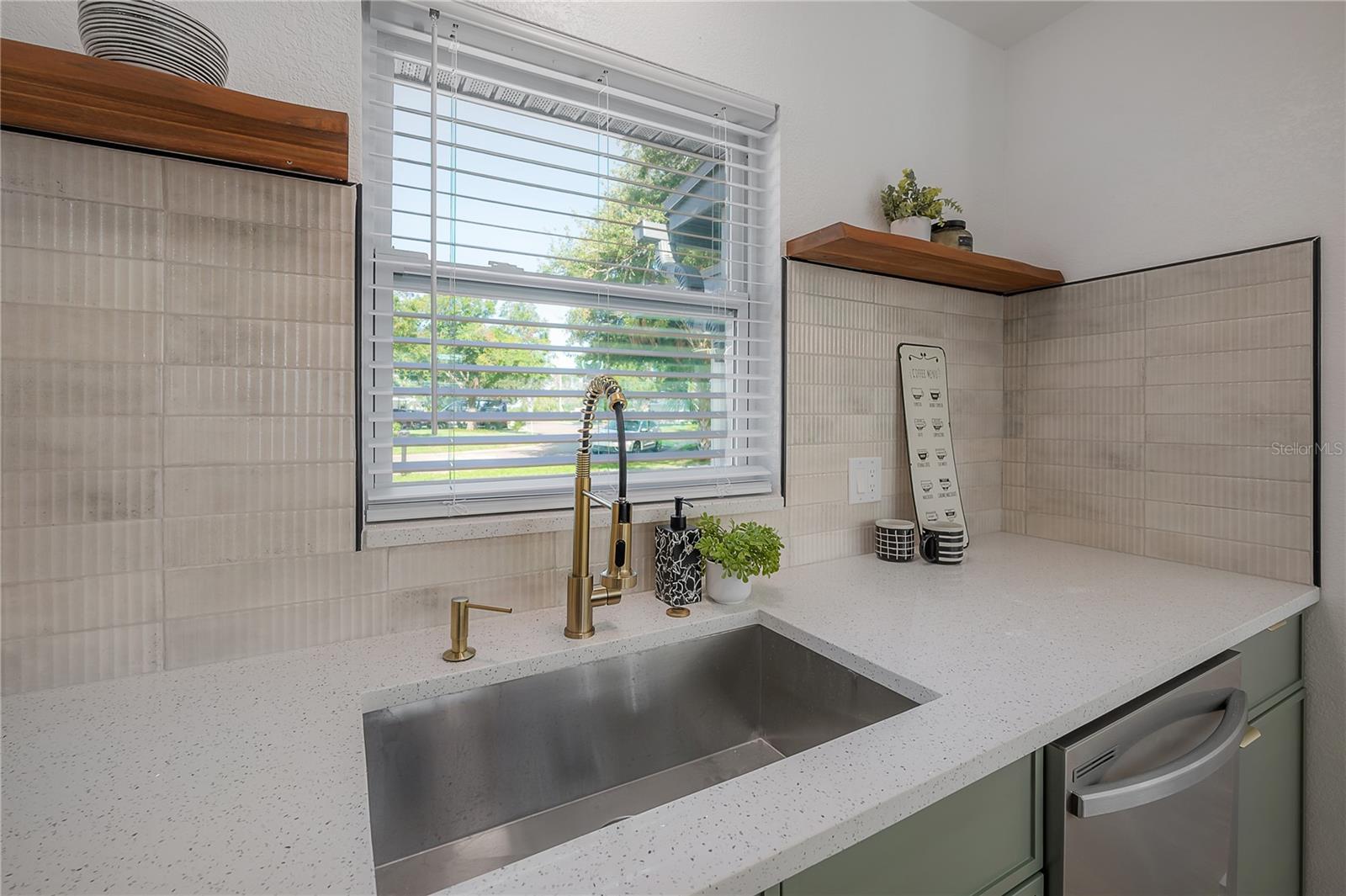 GUERNSEY ESTATES ADD - Residential