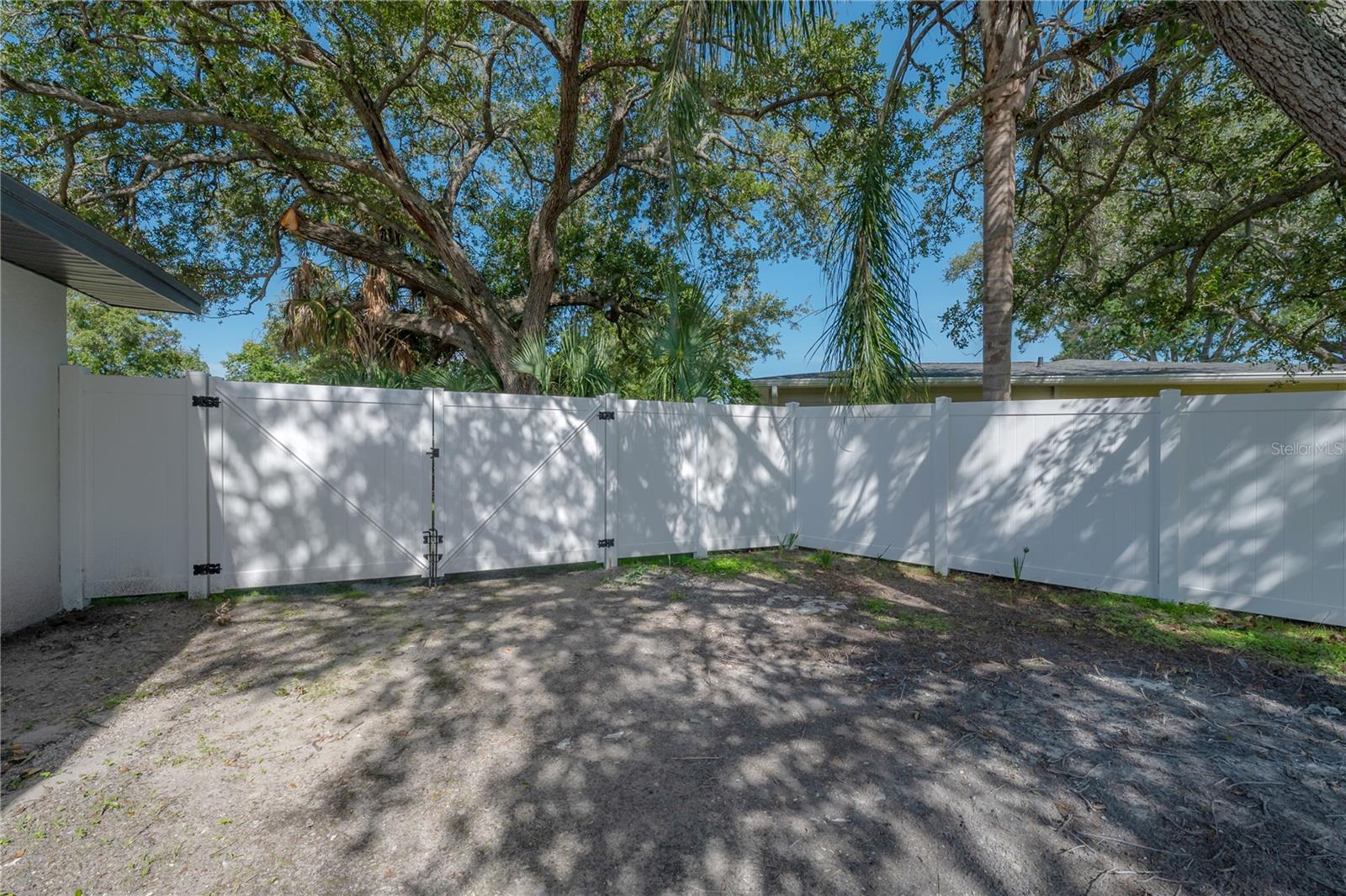 GUERNSEY ESTATES ADD - Residential