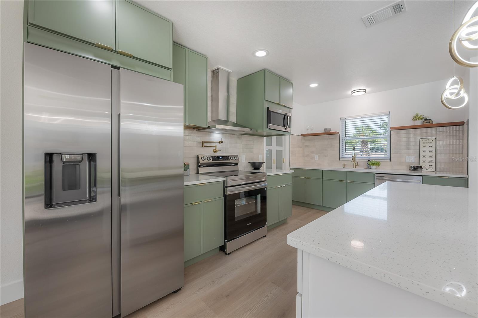 GUERNSEY ESTATES ADD - Residential