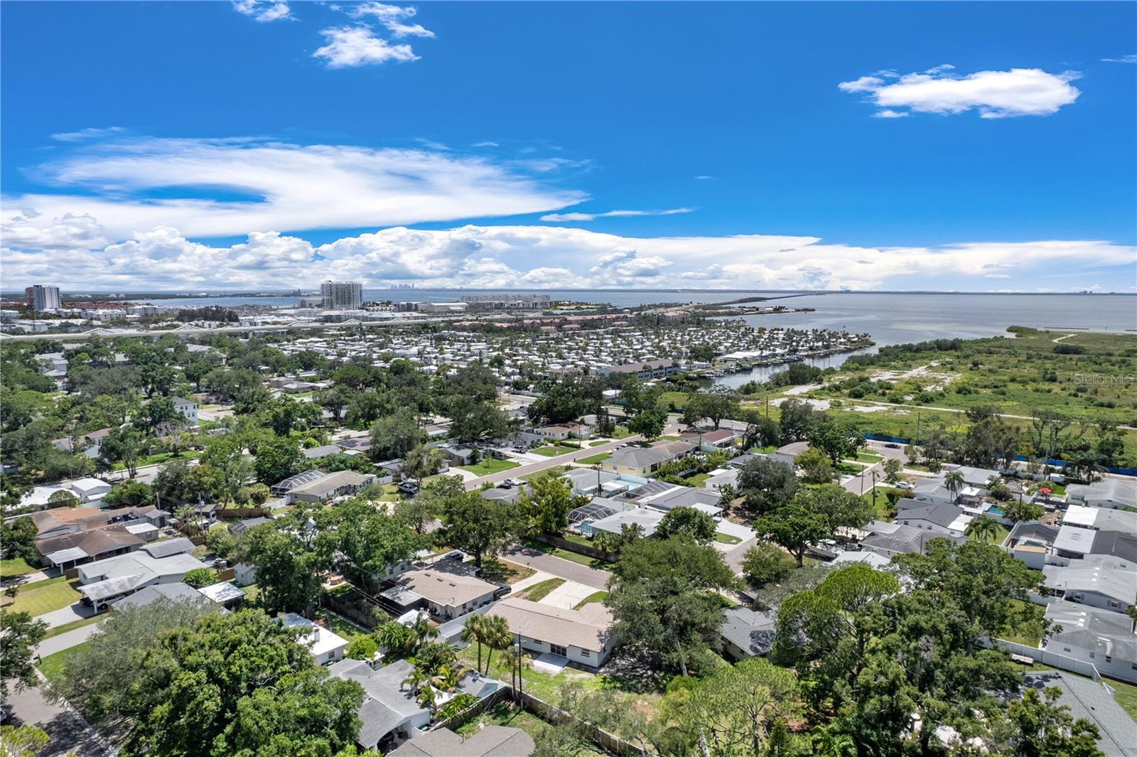 GUERNSEY ESTATES ADD - Residential