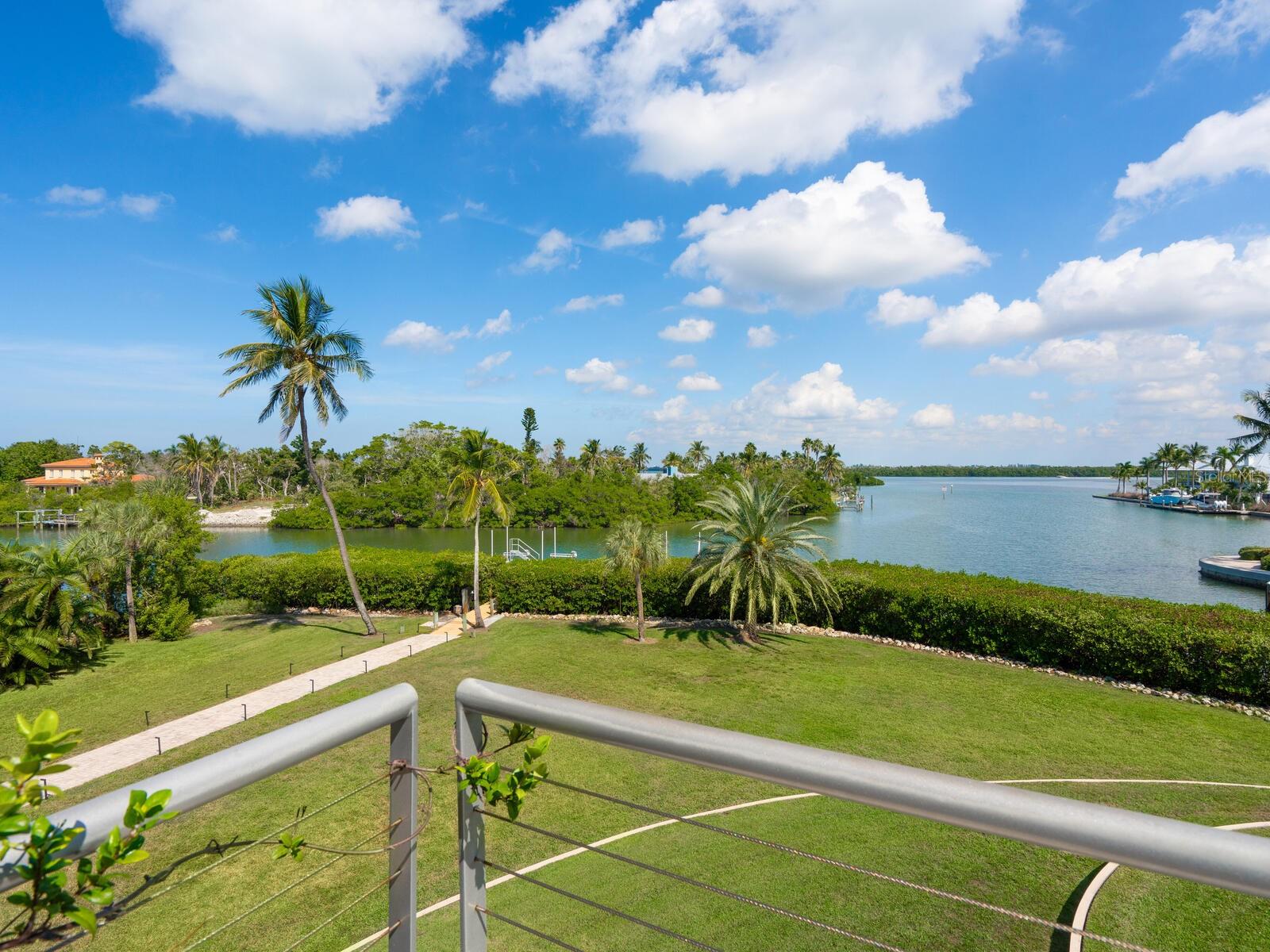 LONGBOAT KEY - Residential