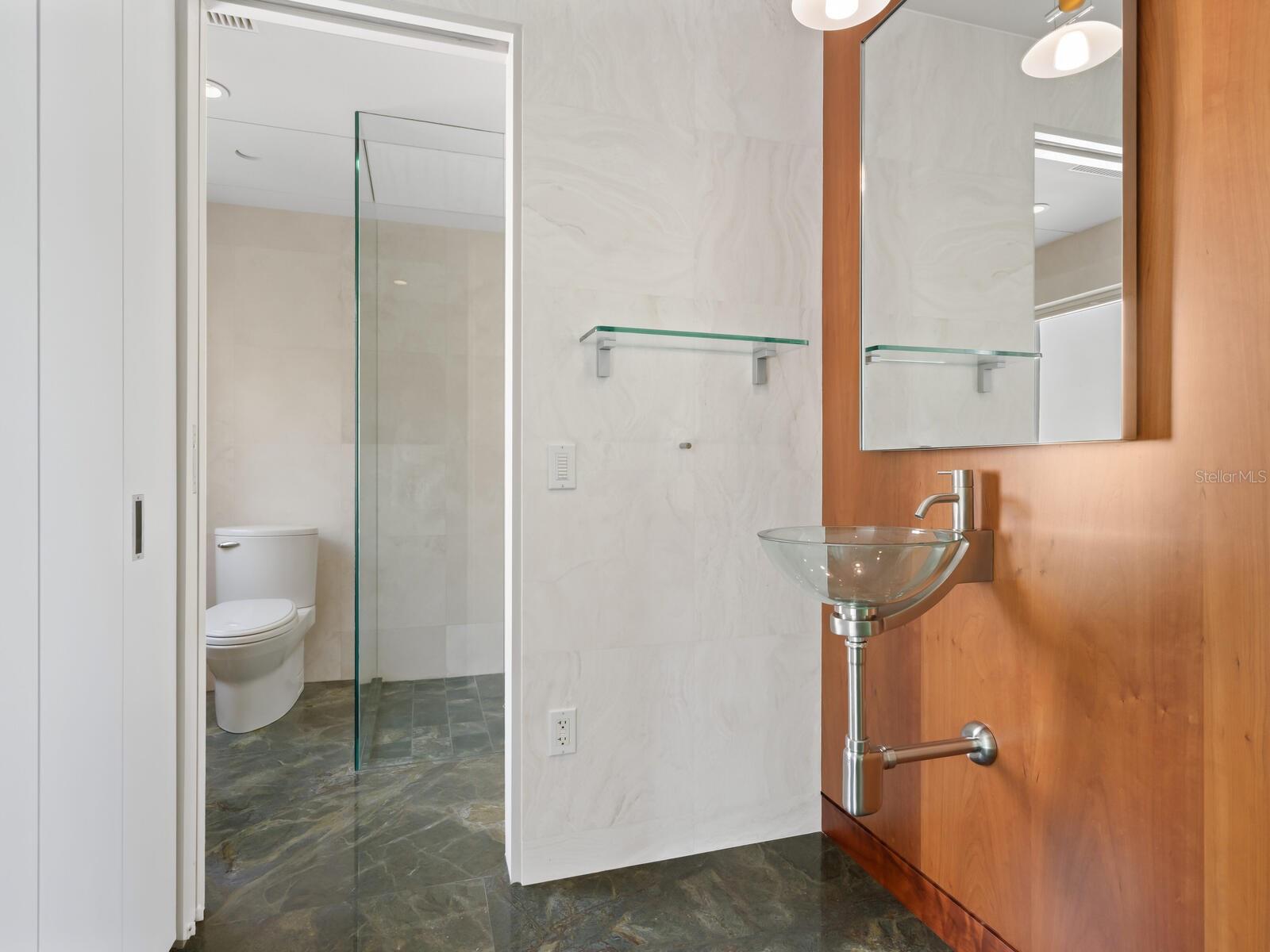 LONGBOAT KEY - Residential