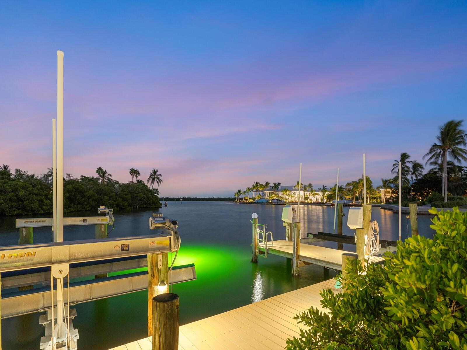 LONGBOAT KEY - Residential