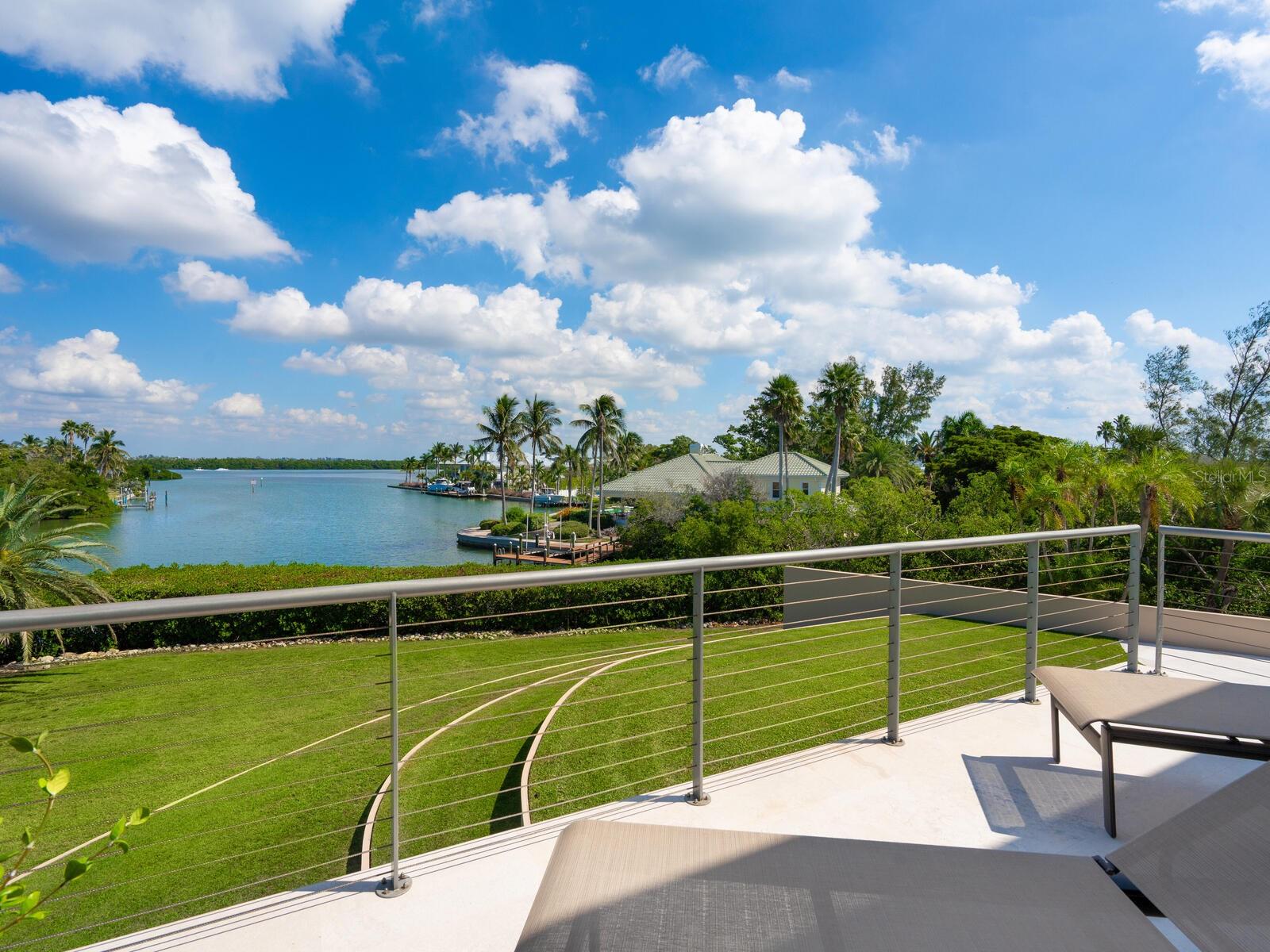 LONGBOAT KEY - Residential