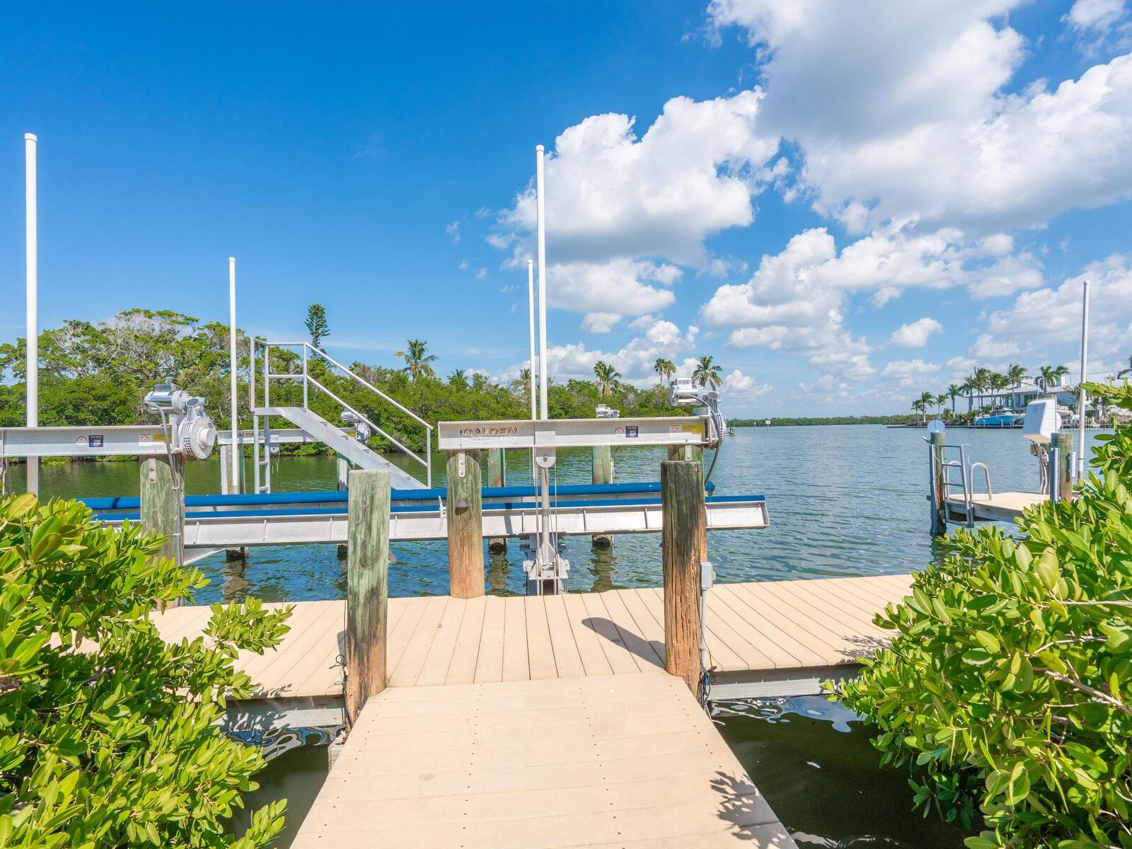 LONGBOAT KEY - Residential