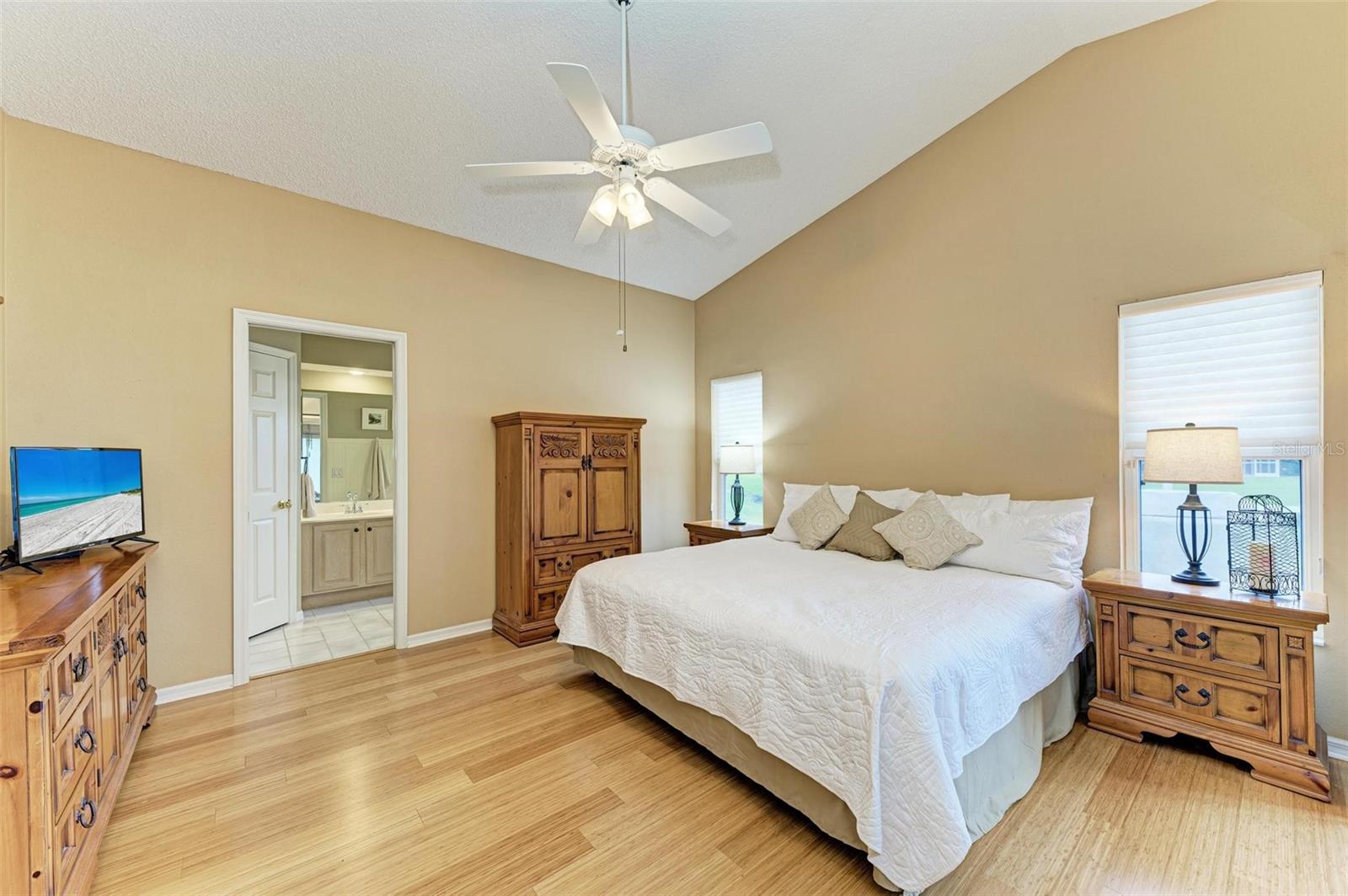 PINEHURST VILLAGE SEC 1 PH C - Residential Lease