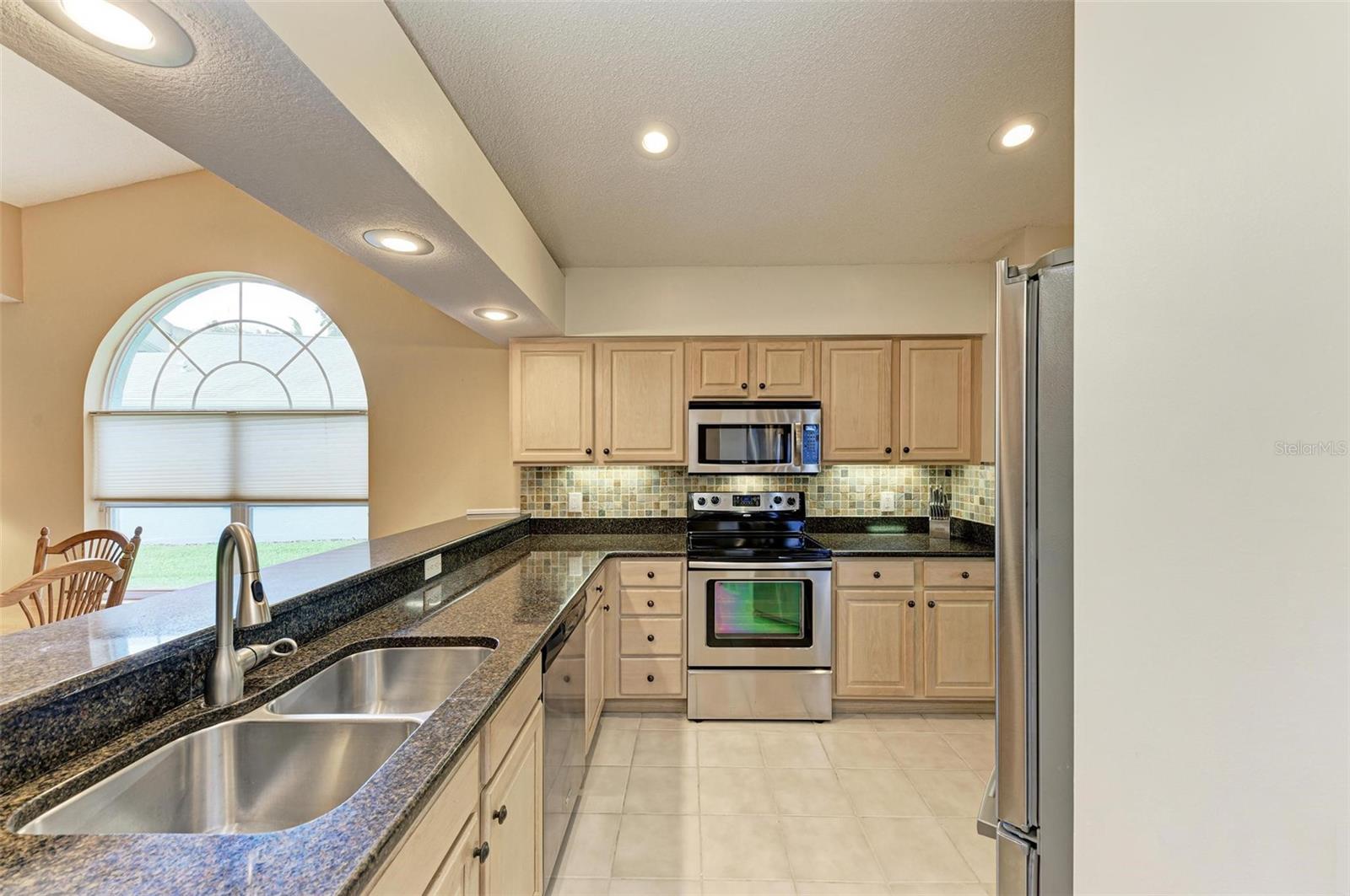 PINEHURST VILLAGE SEC 1 PH C - Residential Lease