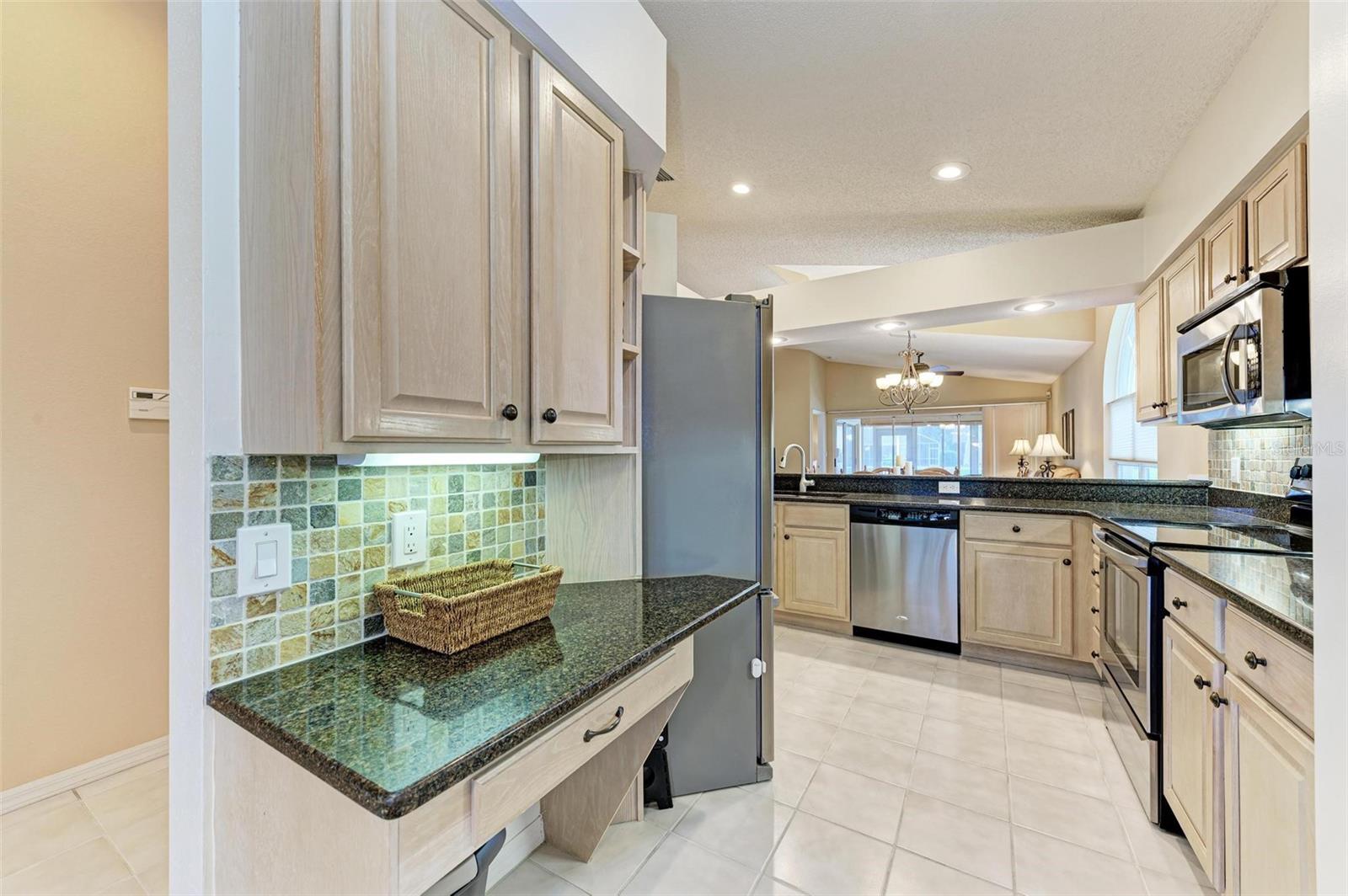 PINEHURST VILLAGE SEC 1 PH C - Residential Lease