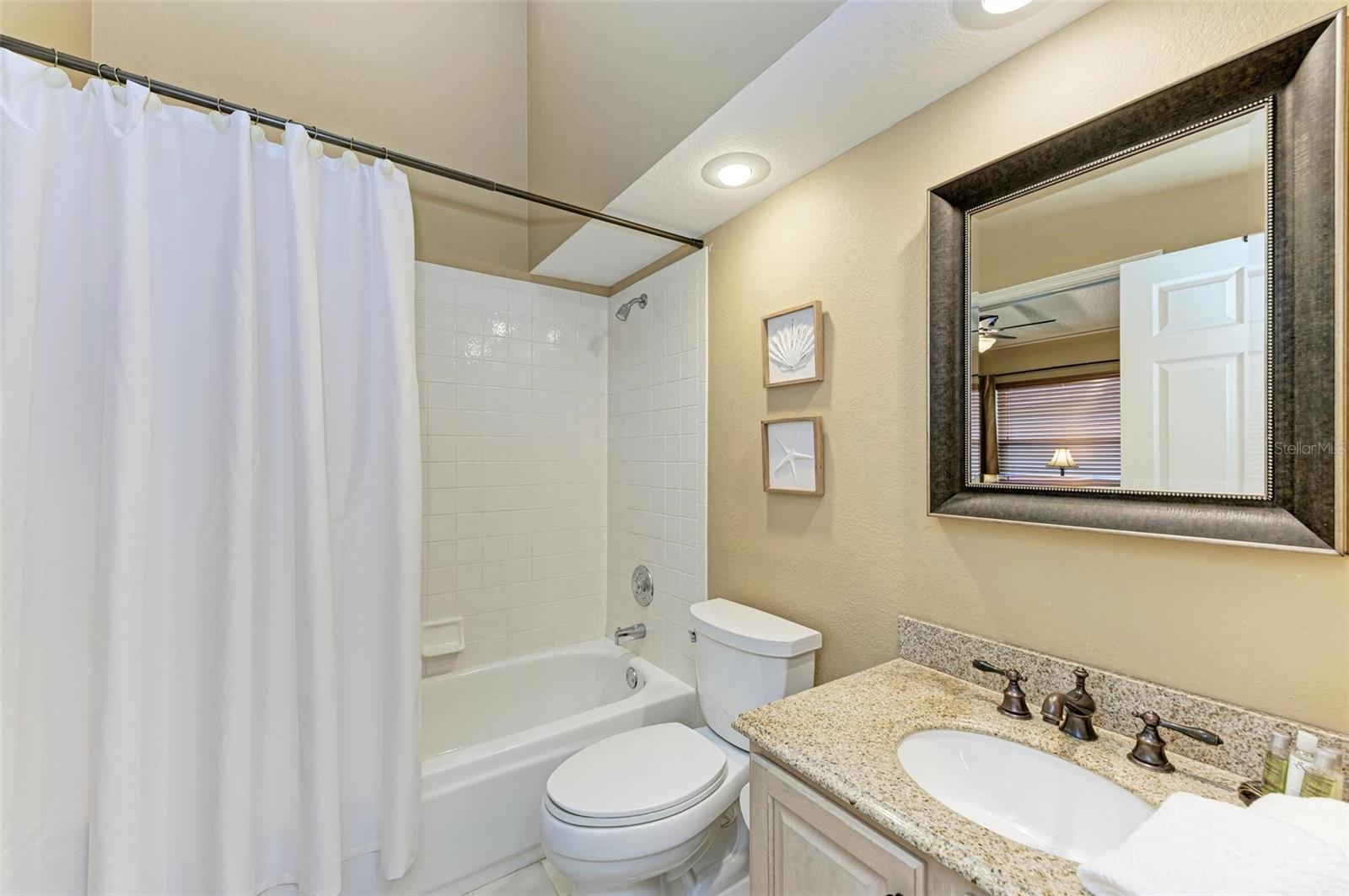 PINEHURST VILLAGE SEC 1 PH C - Residential Lease