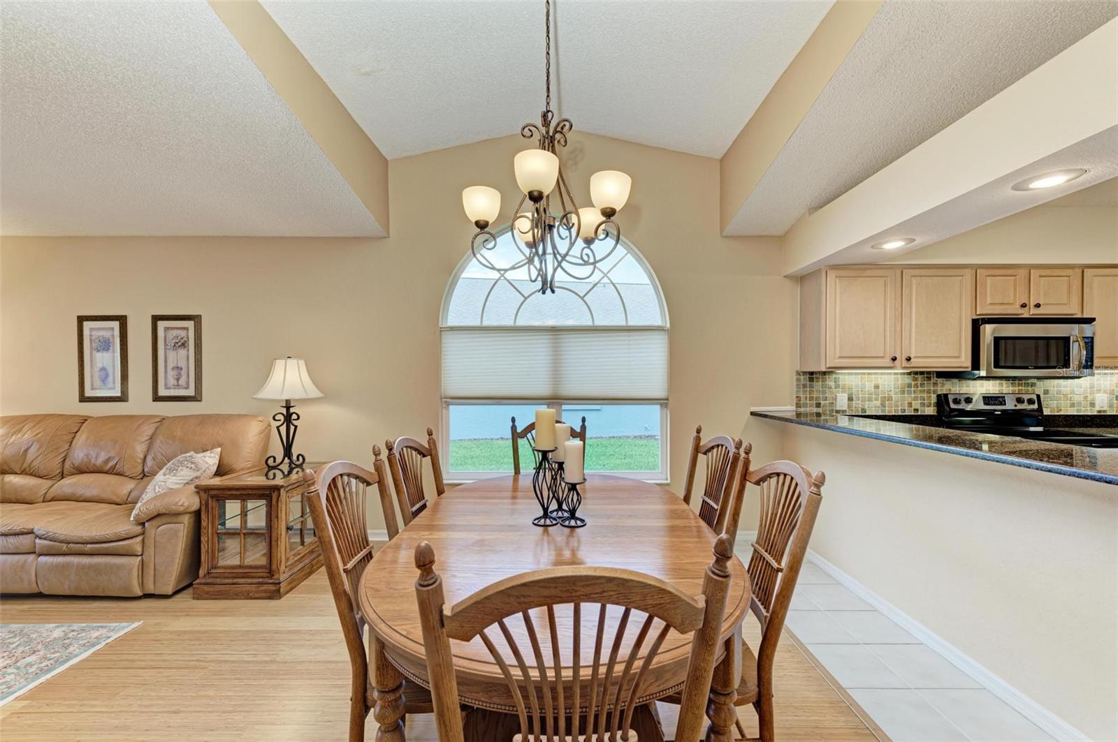 PINEHURST VILLAGE SEC 1 PH C - Residential Lease