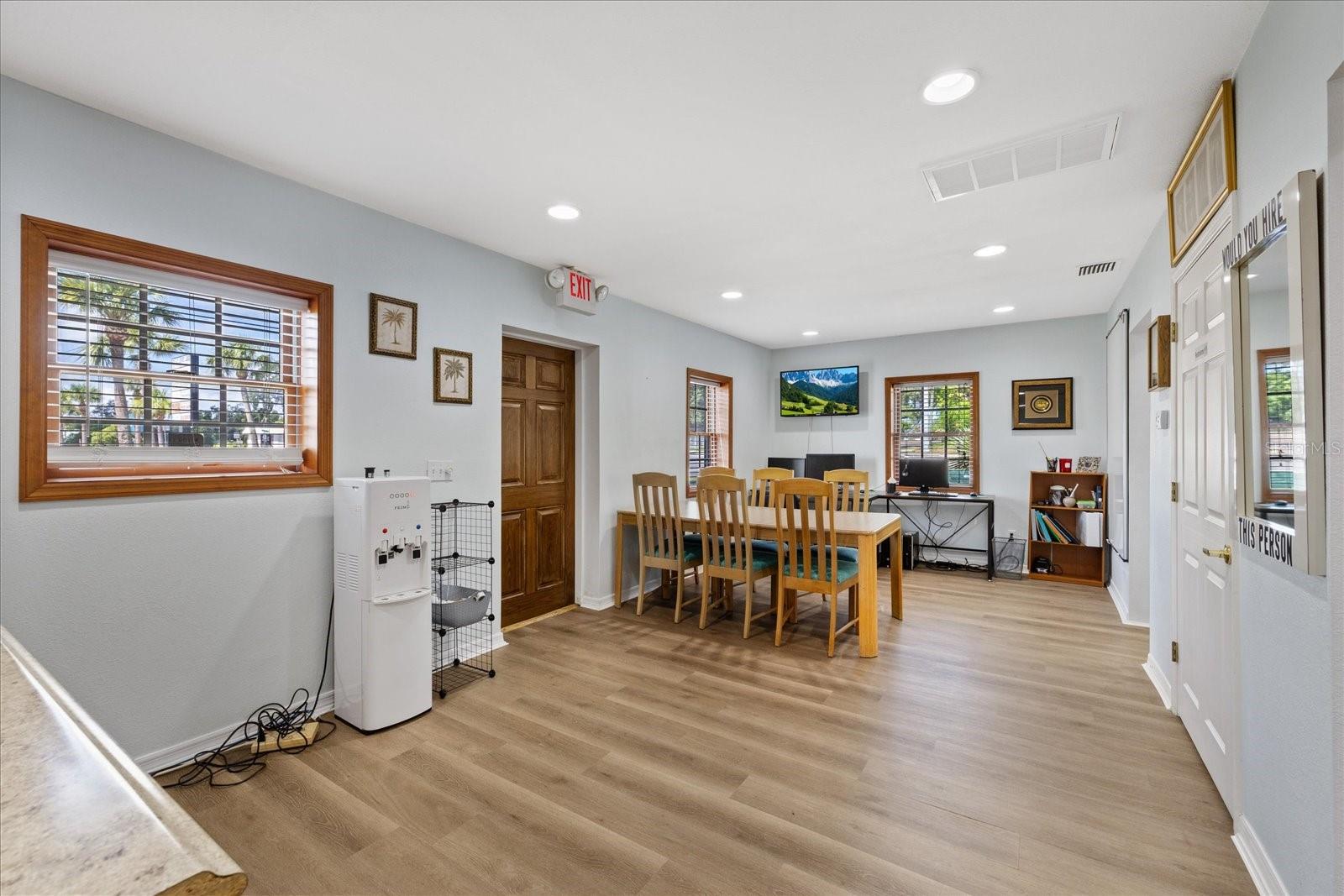 BEACON SQUARE - Commercial Sale