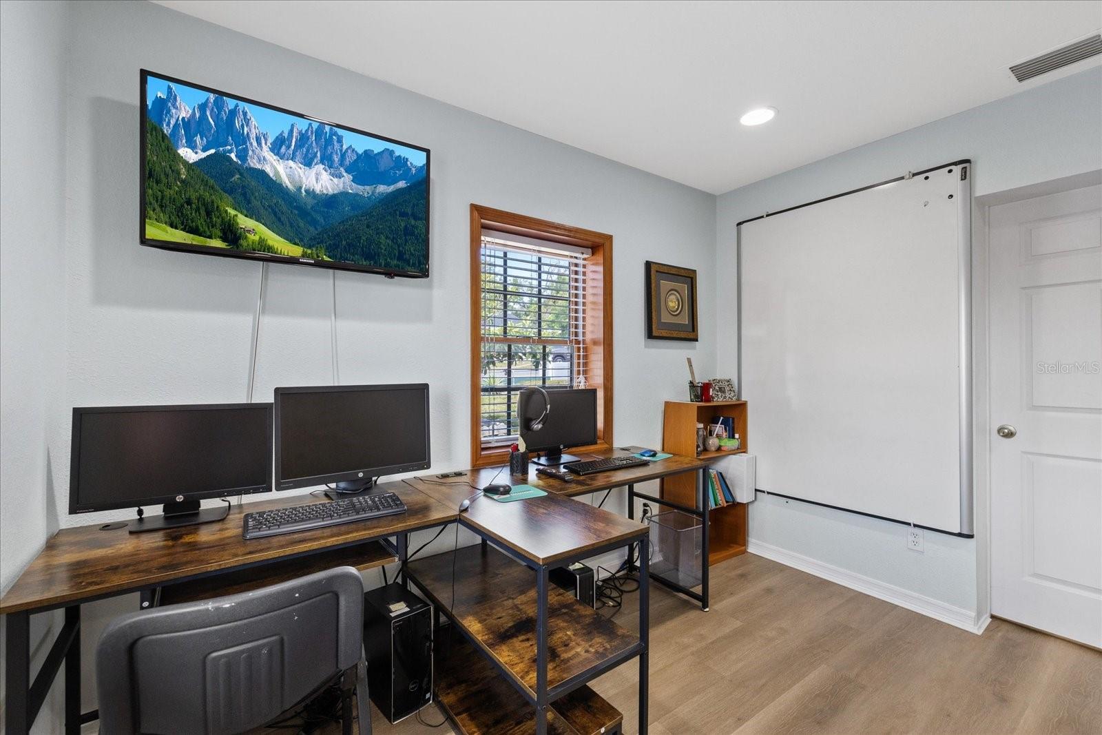 BEACON SQUARE - Commercial Sale