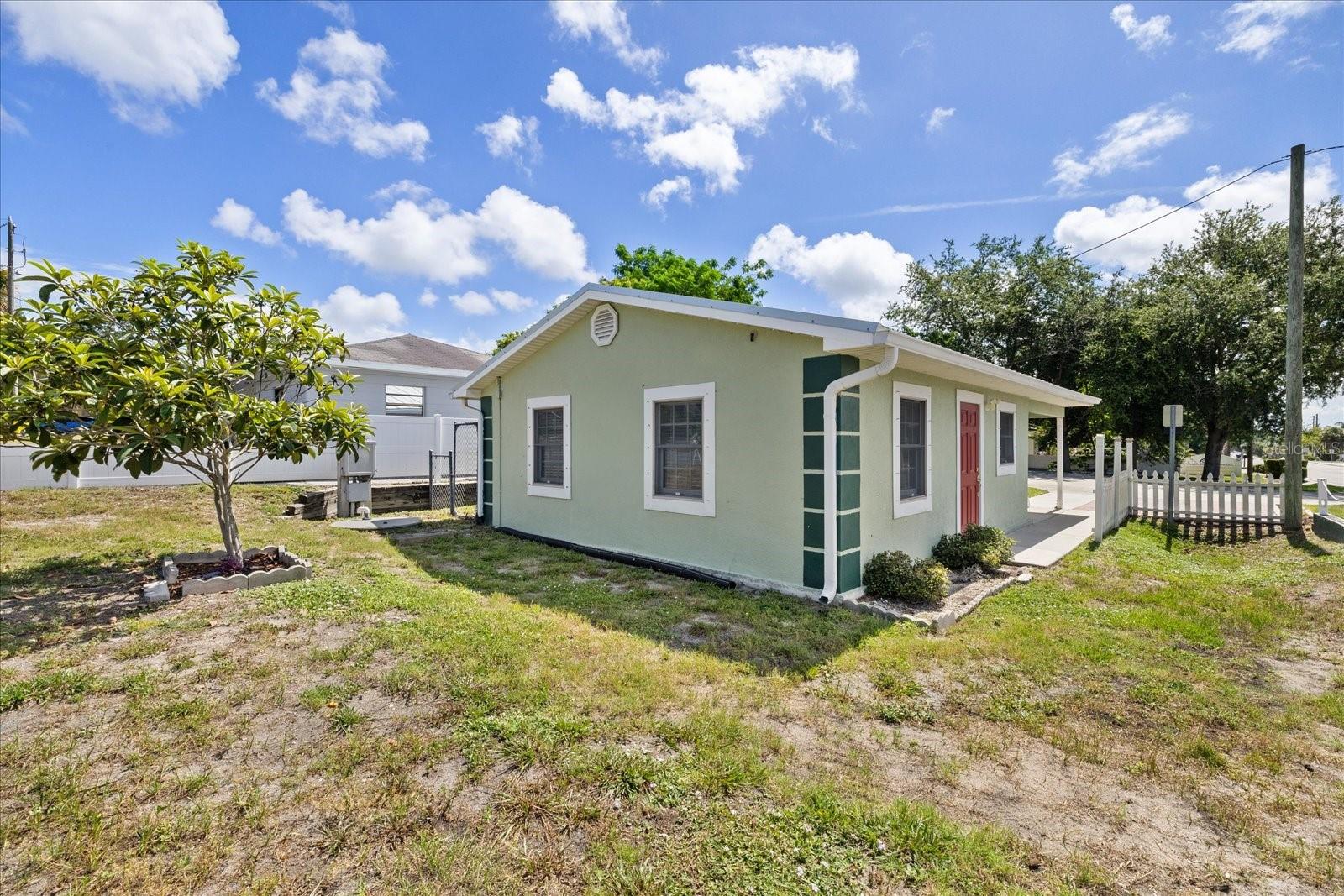 BEACON SQUARE - Commercial Sale