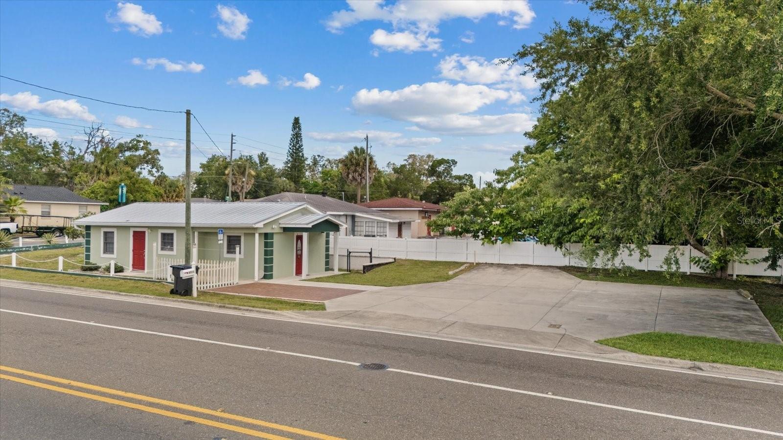 BEACON SQUARE - Commercial Sale