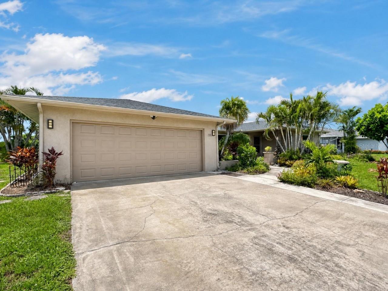 VENICE GARDENS UNIT 11 - Residential