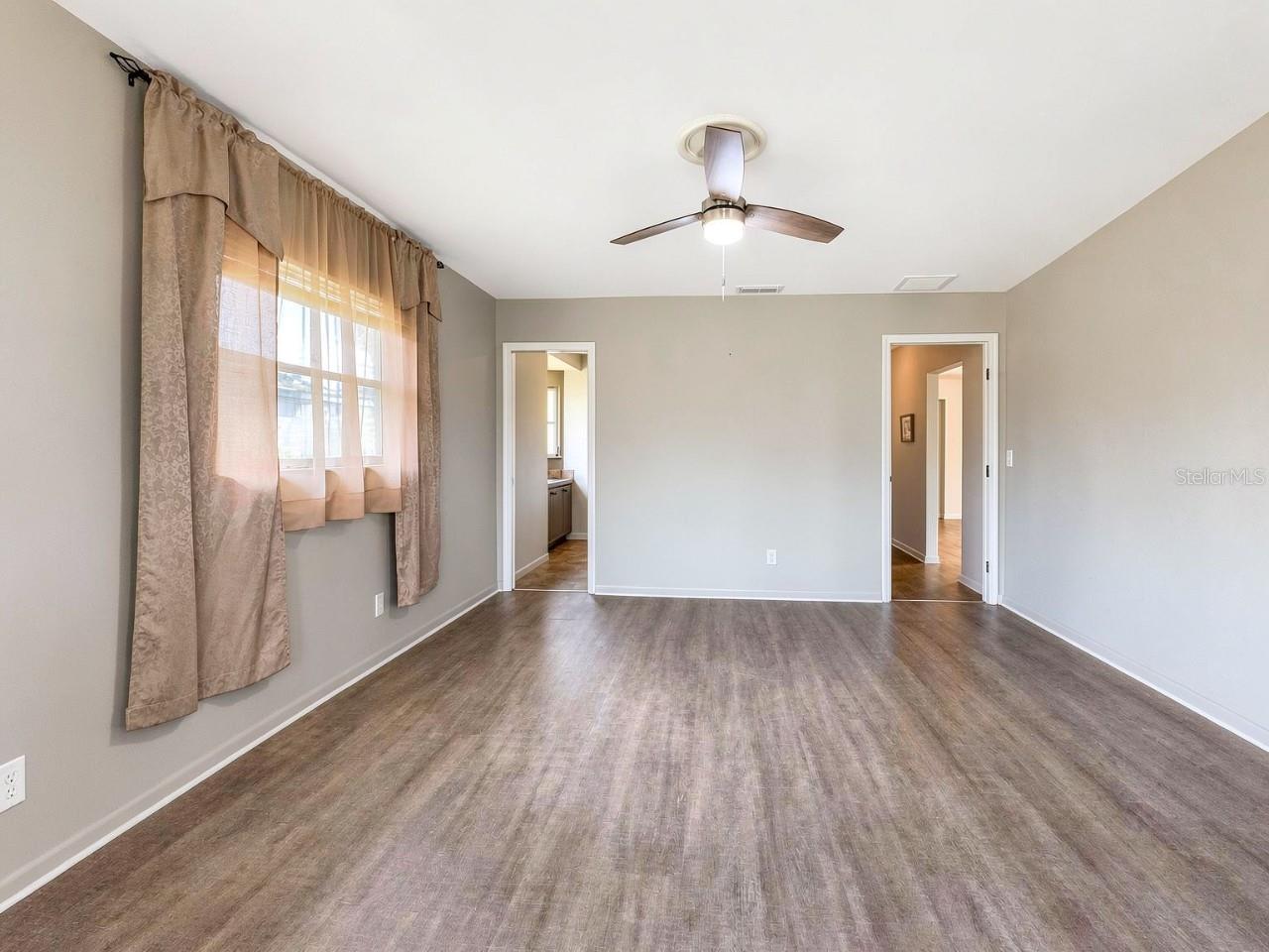 VENICE GARDENS UNIT 11 - Residential