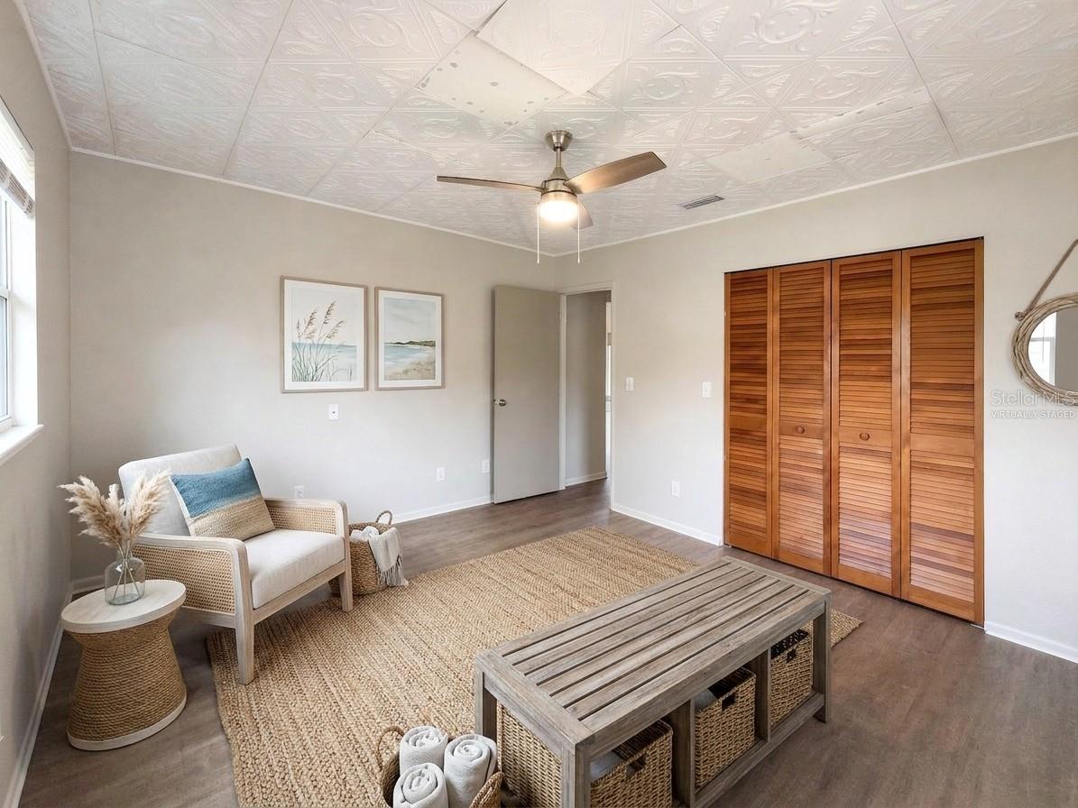 VENICE GARDENS UNIT 11 - Residential
