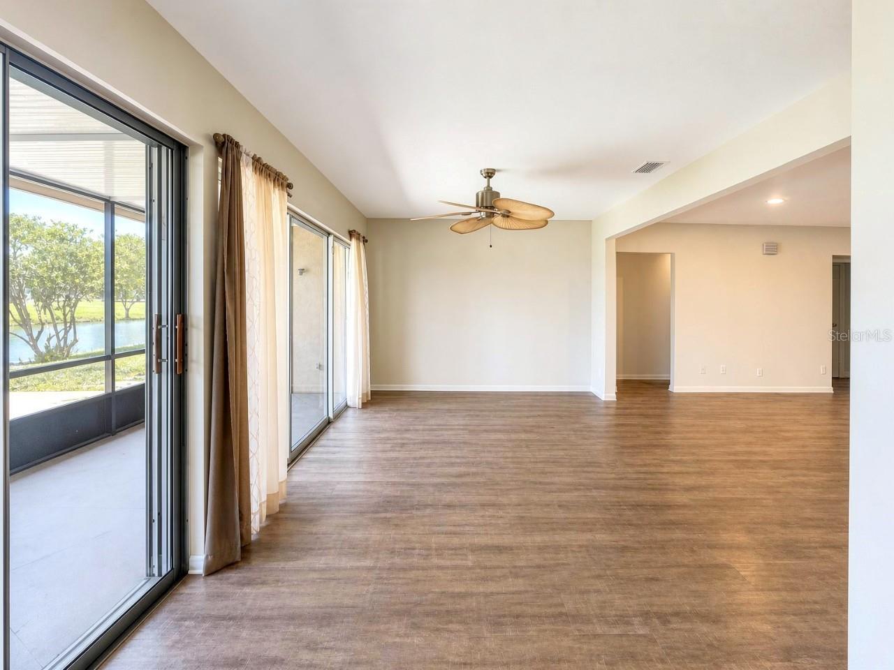 VENICE GARDENS UNIT 11 - Residential