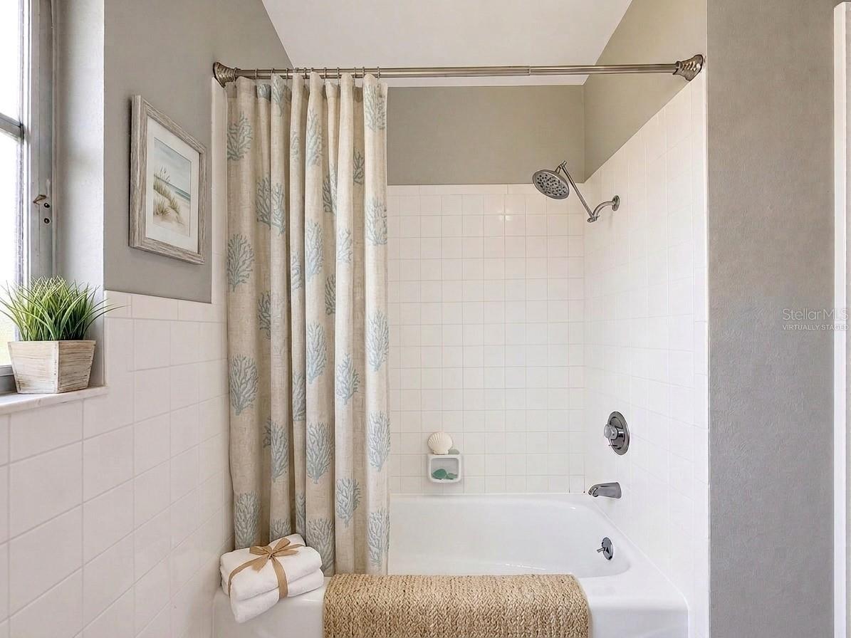 VENICE GARDENS UNIT 11 - Residential