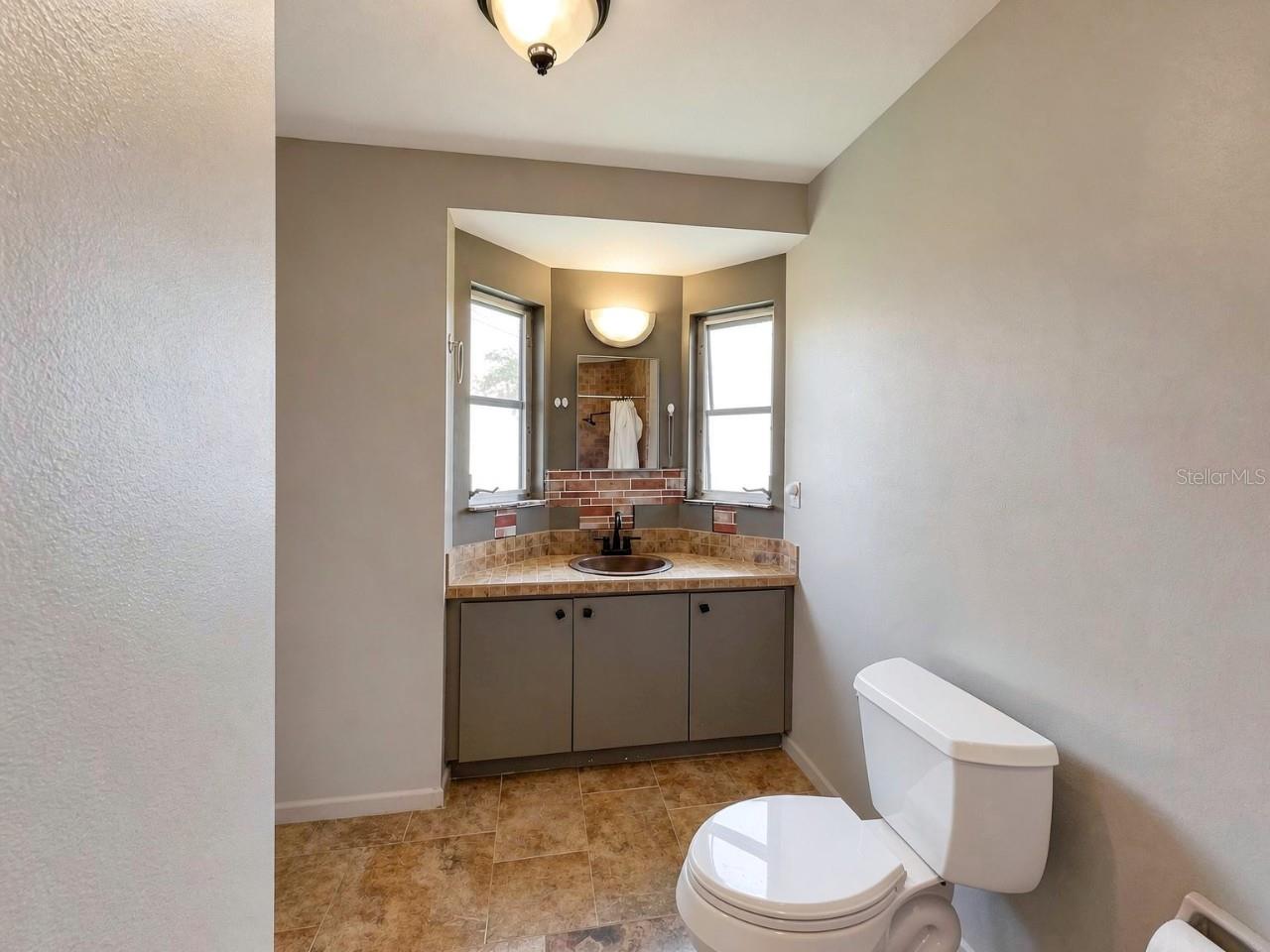 VENICE GARDENS UNIT 11 - Residential