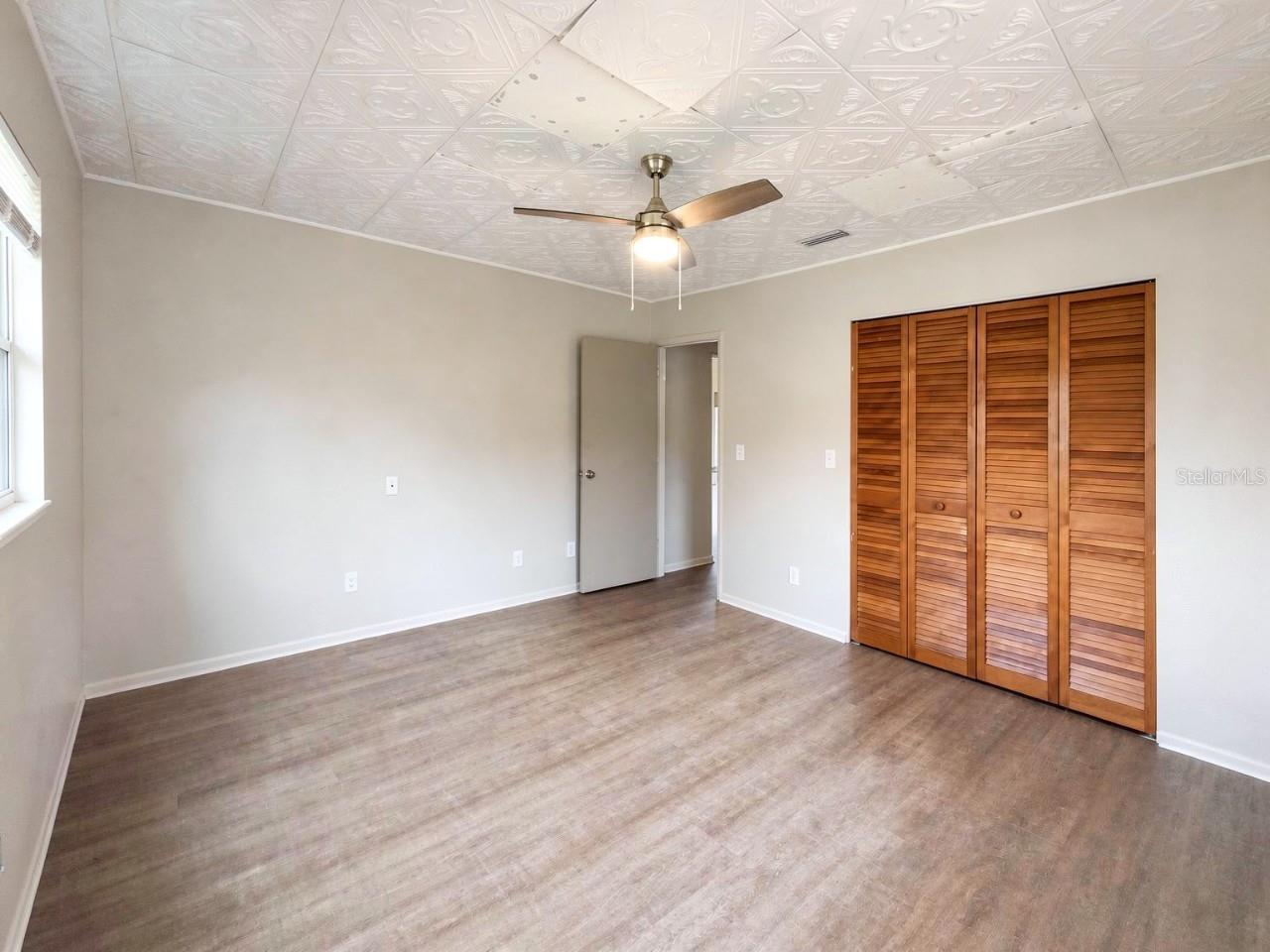 VENICE GARDENS UNIT 11 - Residential