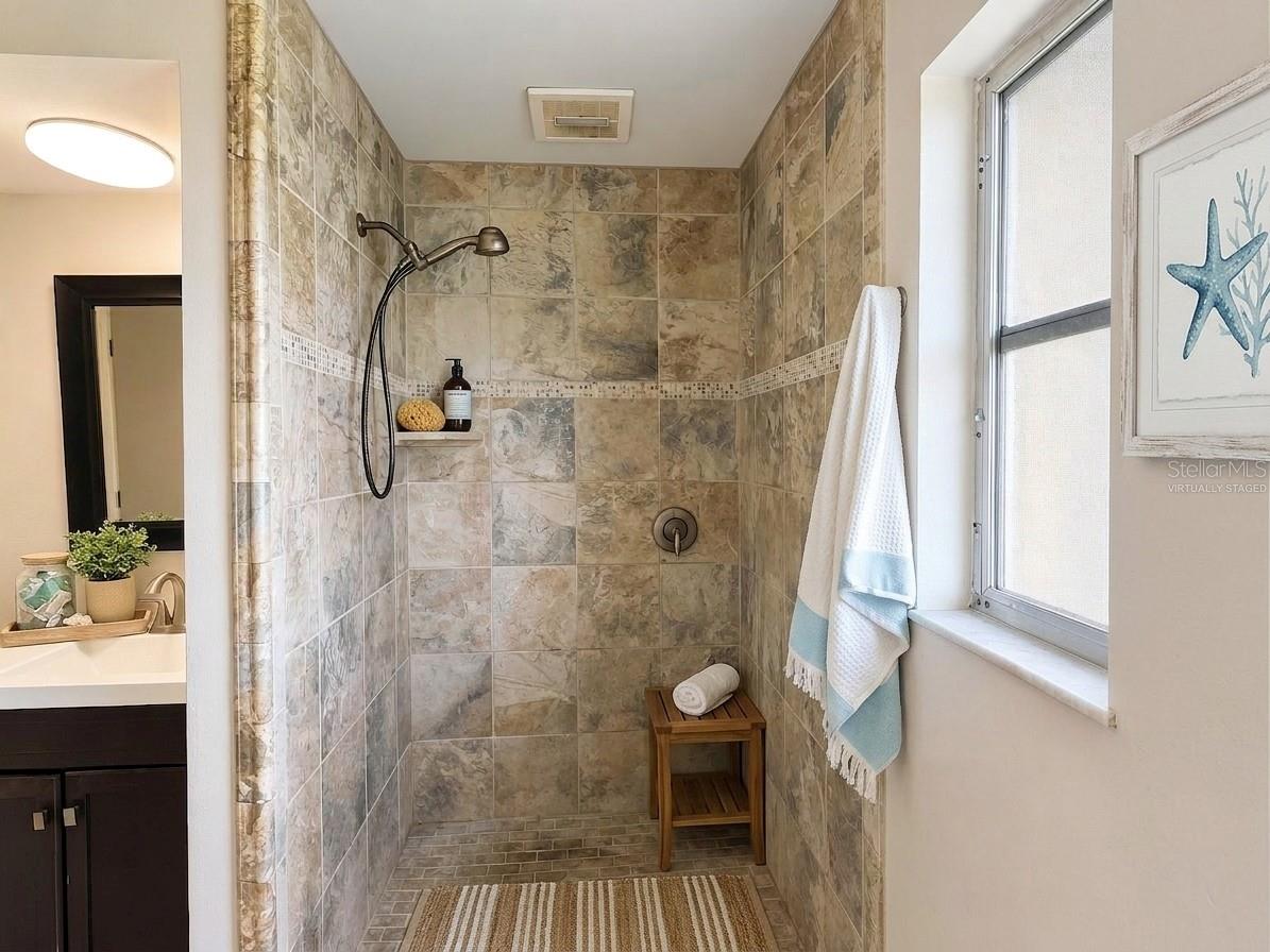 VENICE GARDENS UNIT 11 - Residential