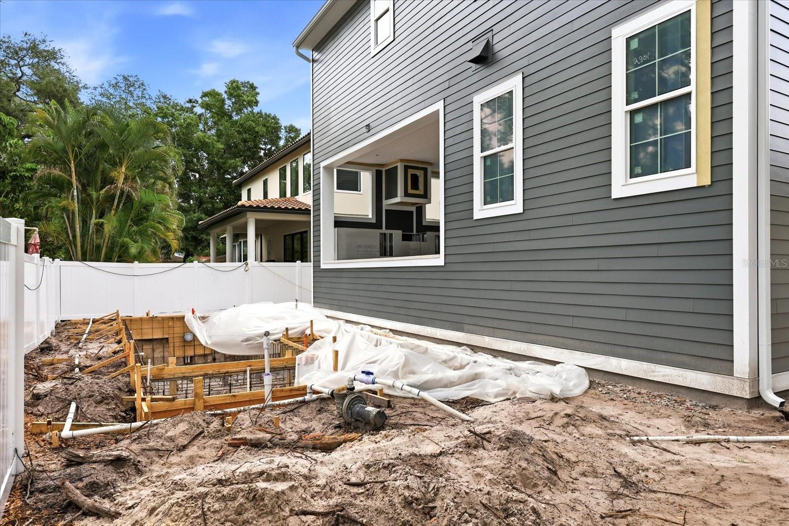 MARYLAND MANOR 2ND UNIT - Residential