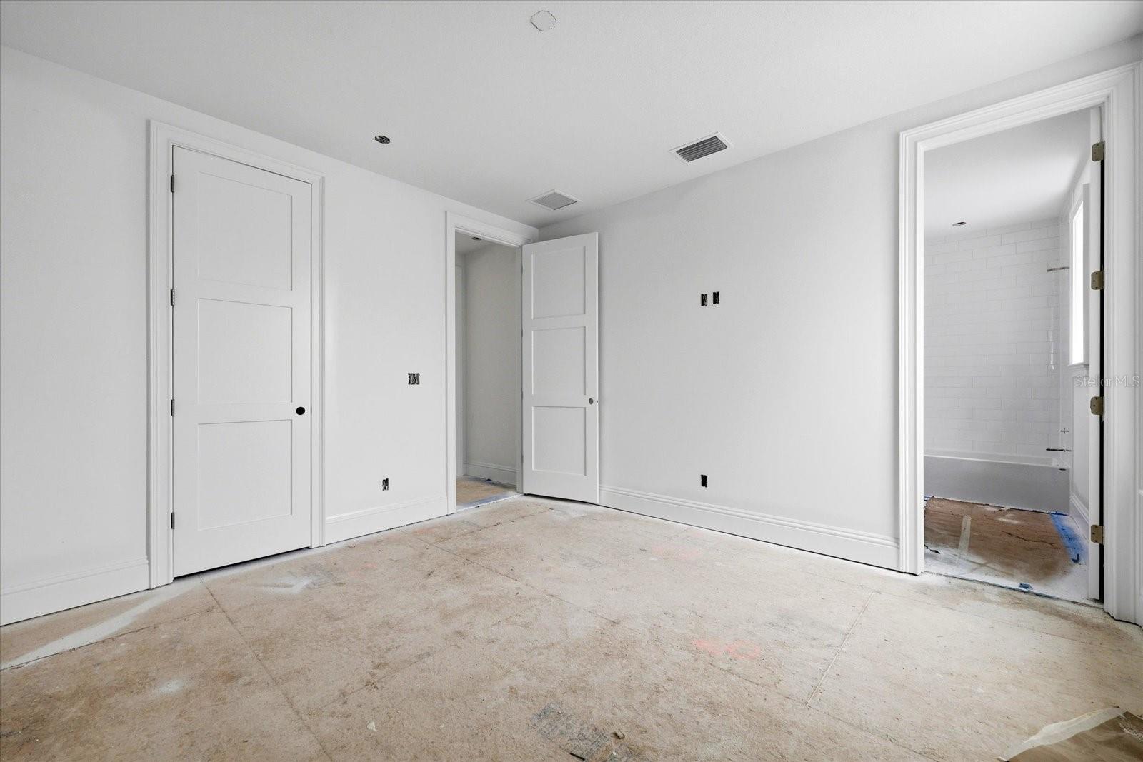 MARYLAND MANOR 2ND UNIT - Residential