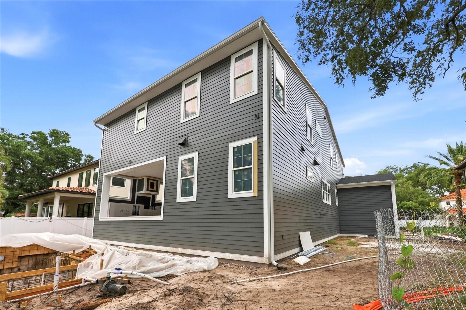 MARYLAND MANOR 2ND UNIT - Residential