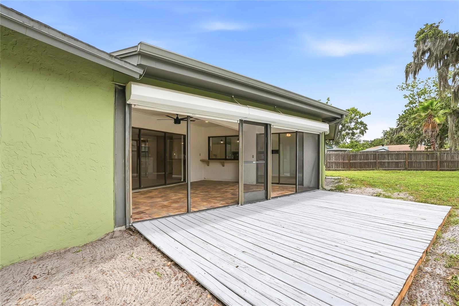 WOODFIELD VILLAGE UNIT 3 - Residential